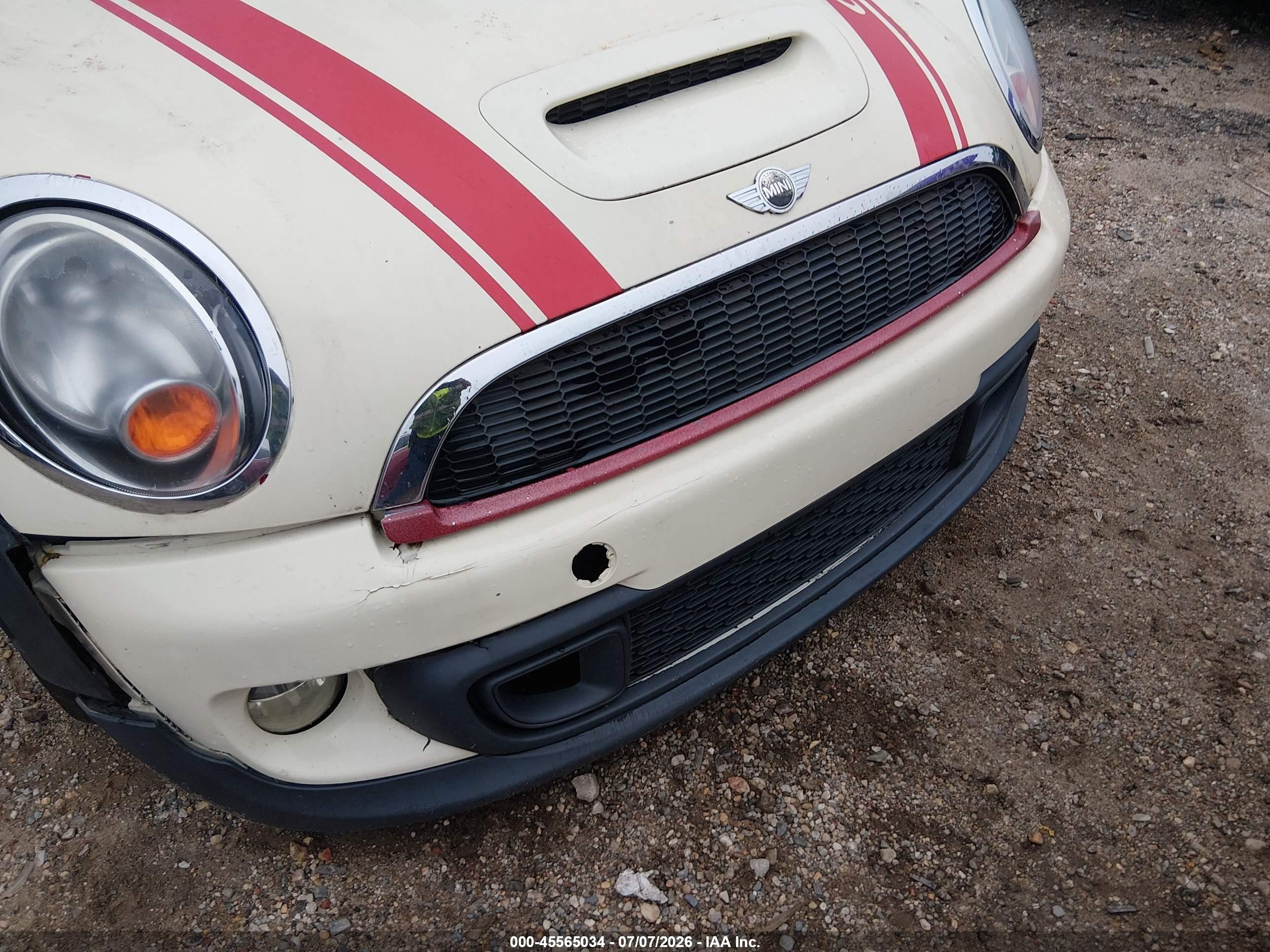 2013 Mini Hardtop Cooper S Кремовый vin: WMWSV3C55DT395989