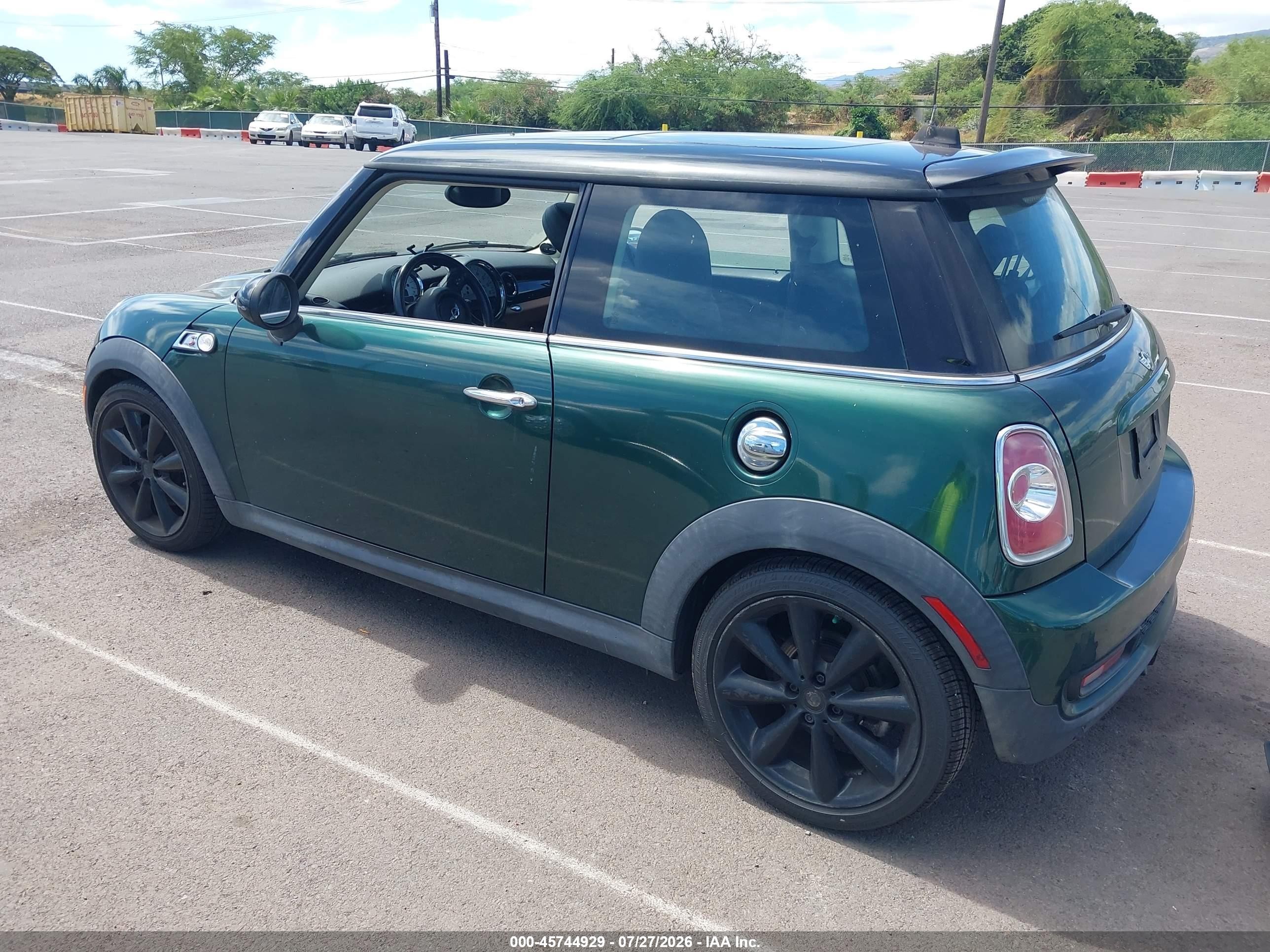 2013 Mini Hardtop Cooper S Green vin: WMWSV3C55DT476264