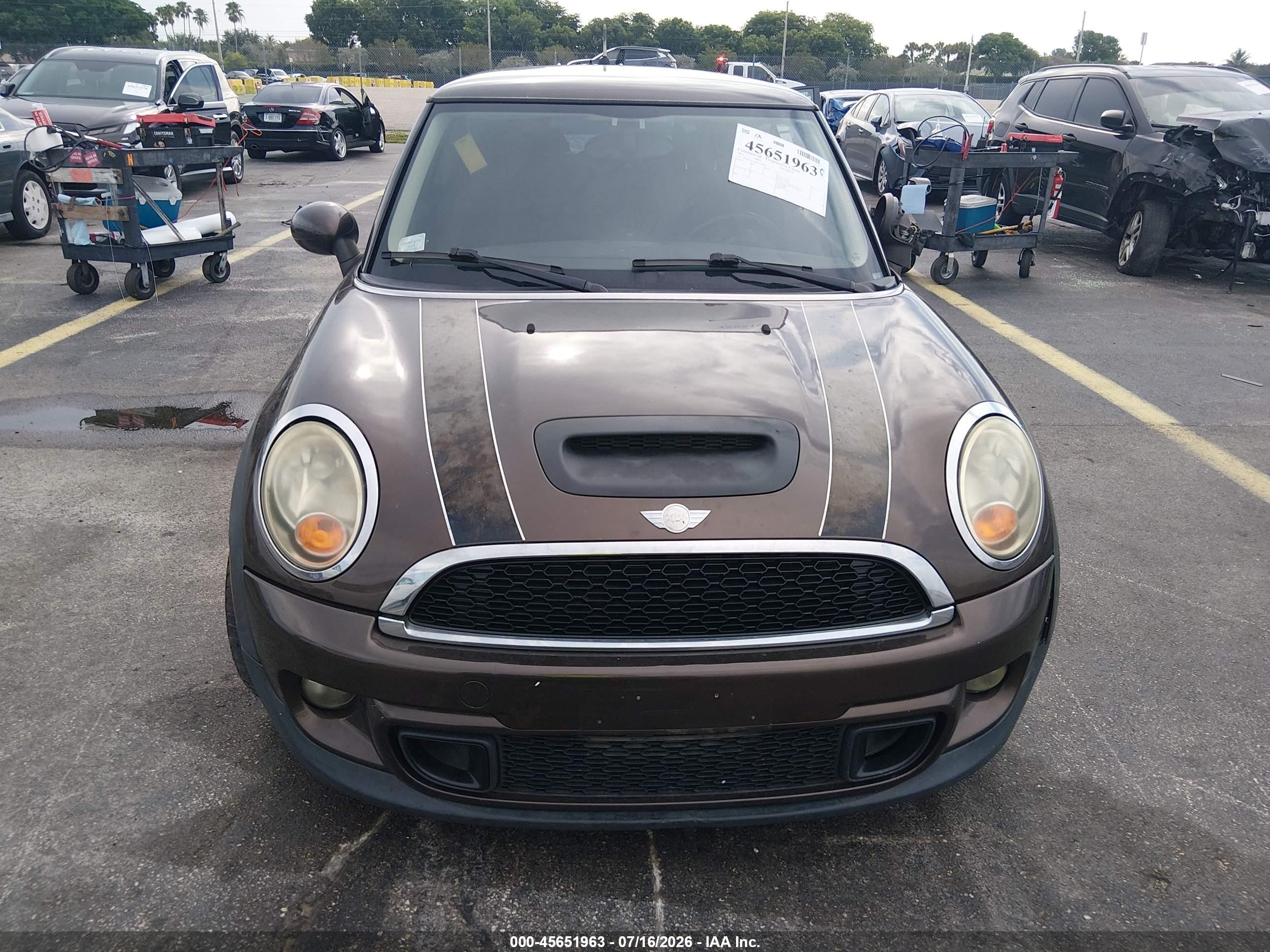 2011 Mini Cooper S   Brown vin: WMWSV3C56BTY20410
