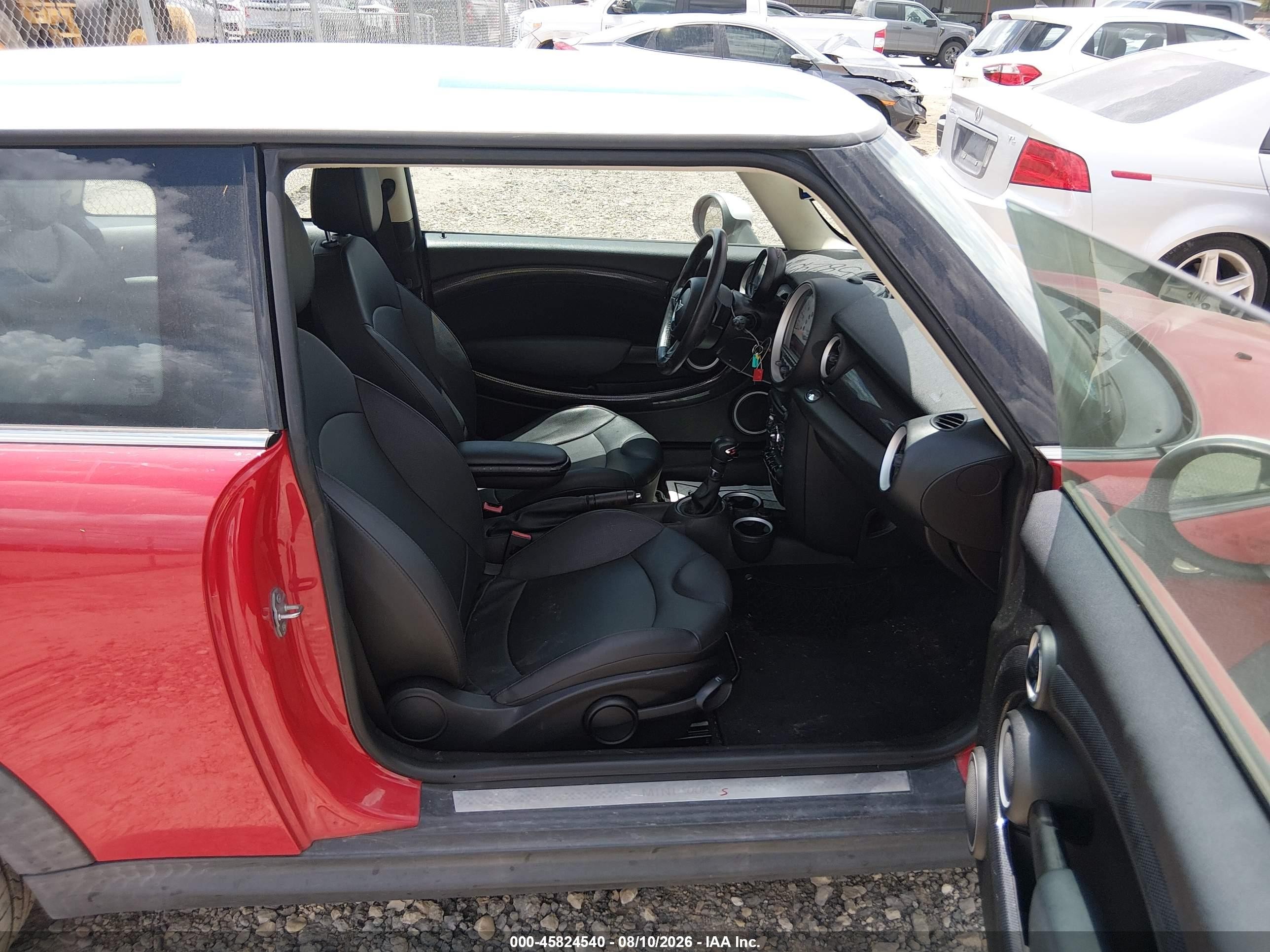 2013 Mini Hardtop Cooper S Red vin: WMWSV3C56DT392499