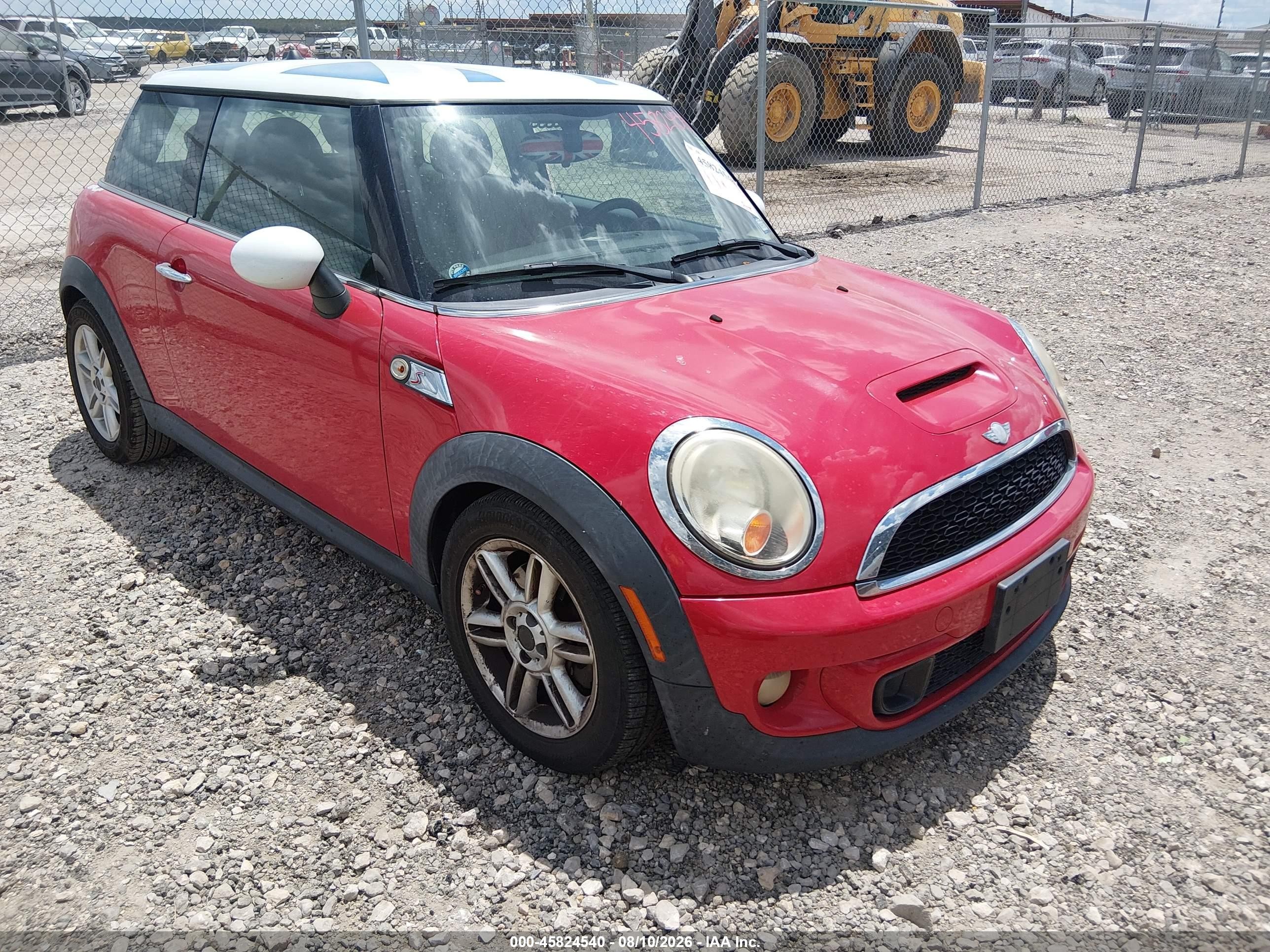 2013 Mini Hardtop Cooper S Red vin: WMWSV3C56DT392499