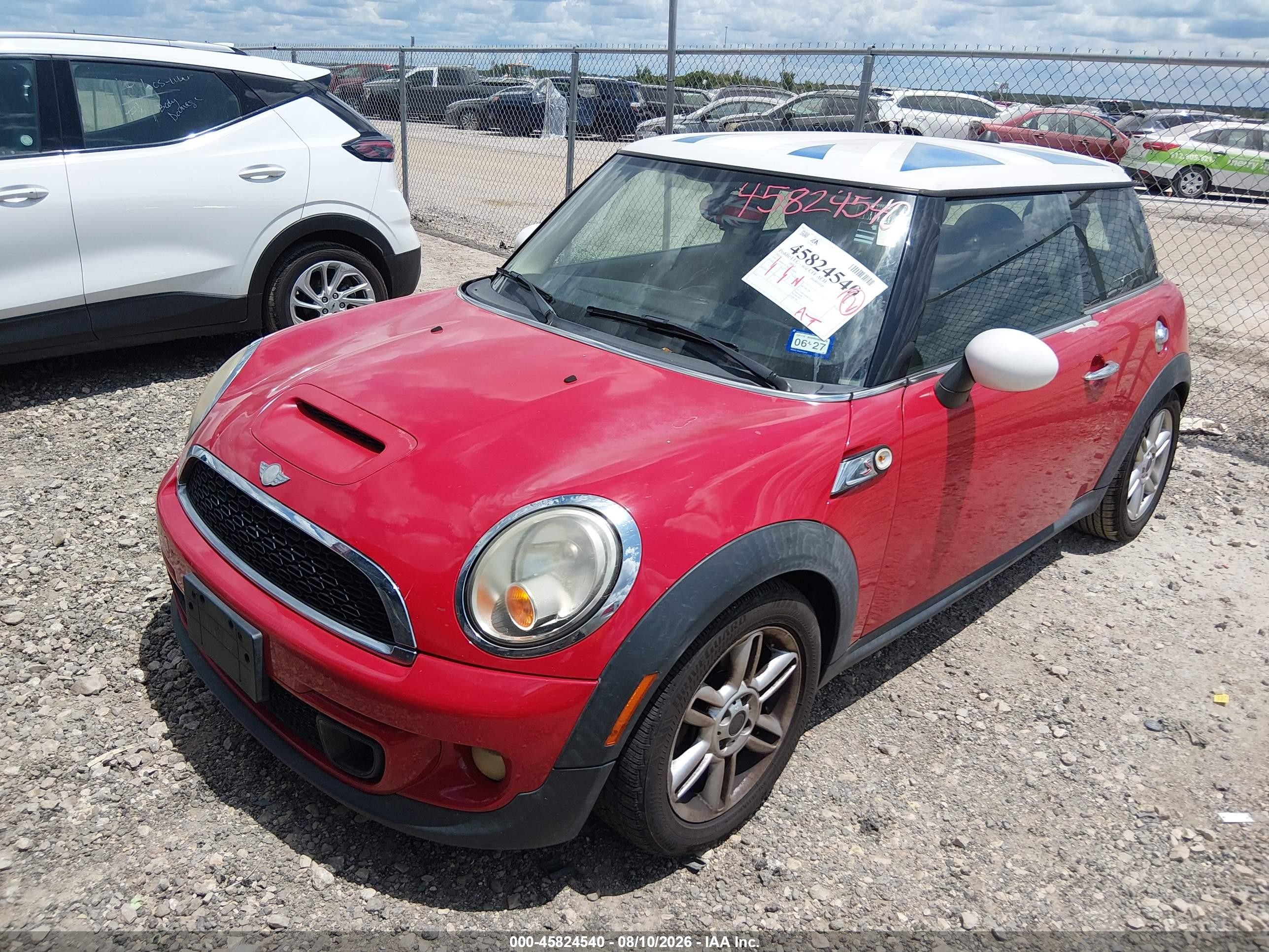 2013 Mini Hardtop Cooper S Red vin: WMWSV3C56DT392499