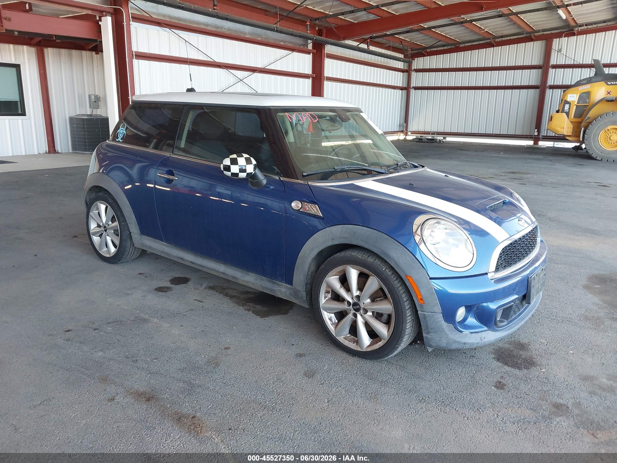 2013 Mini Hardtop Cooper S Blue vin: WMWSV3C56DT396942
