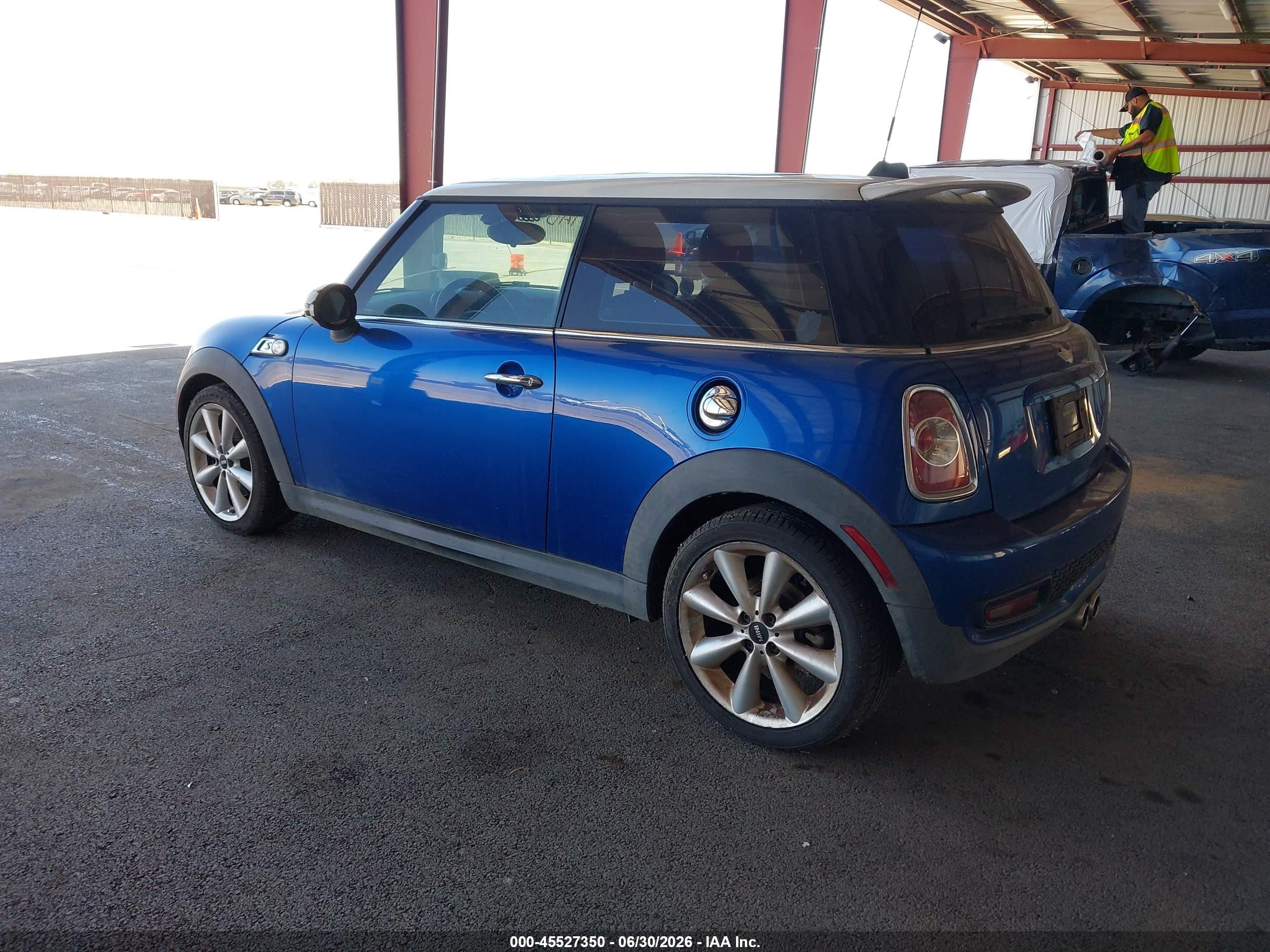 2013 Mini Hardtop Cooper S Blue vin: WMWSV3C56DT396942