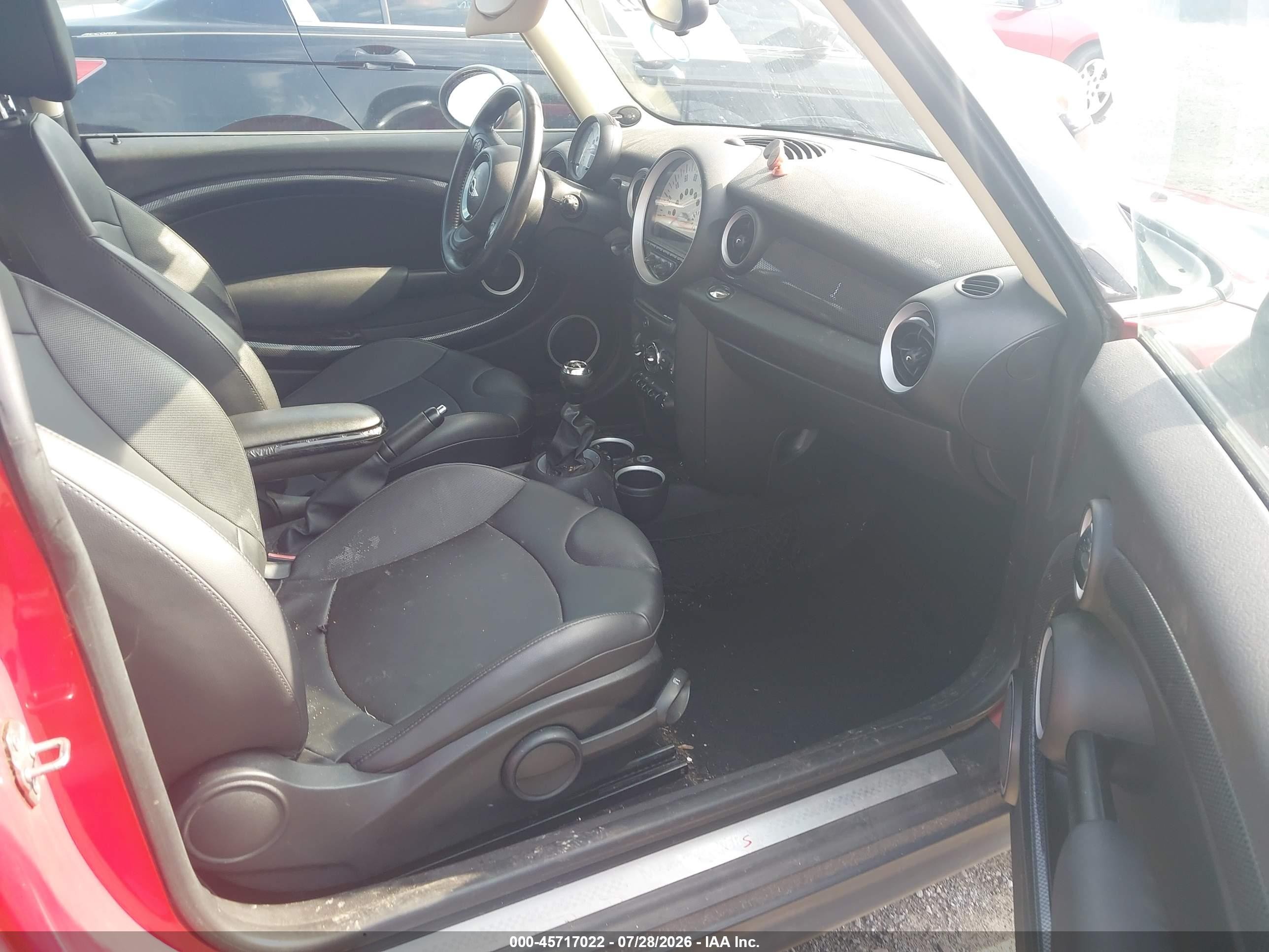 2013 Mini Hardtop Cooper S Красный vin: WMWSV3C56DT476919