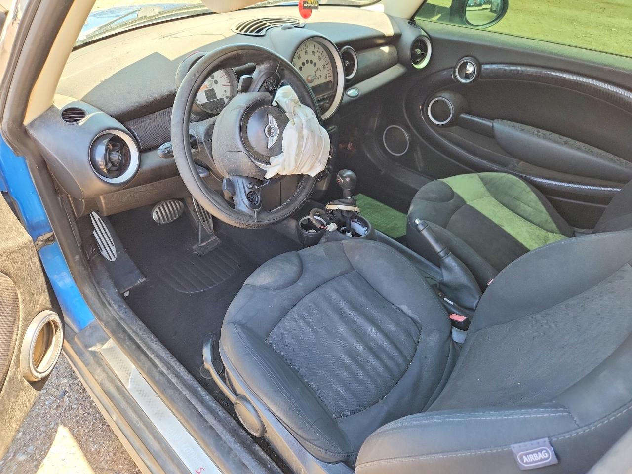 2011 Mini Cooper S Blue vin: WMWSV3C57BTY11280