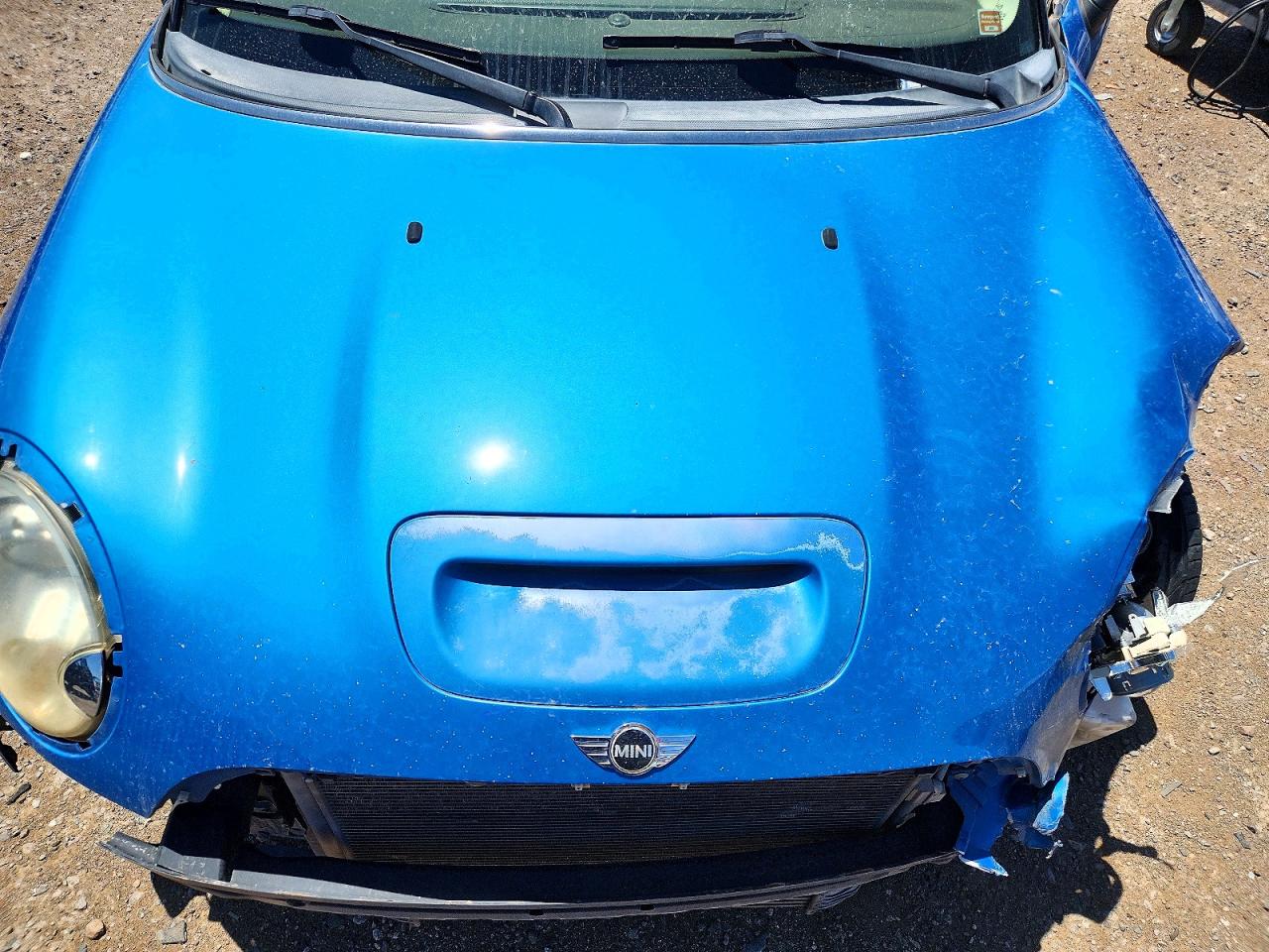 2011 Mini Cooper S Blue vin: WMWSV3C57BTY11280