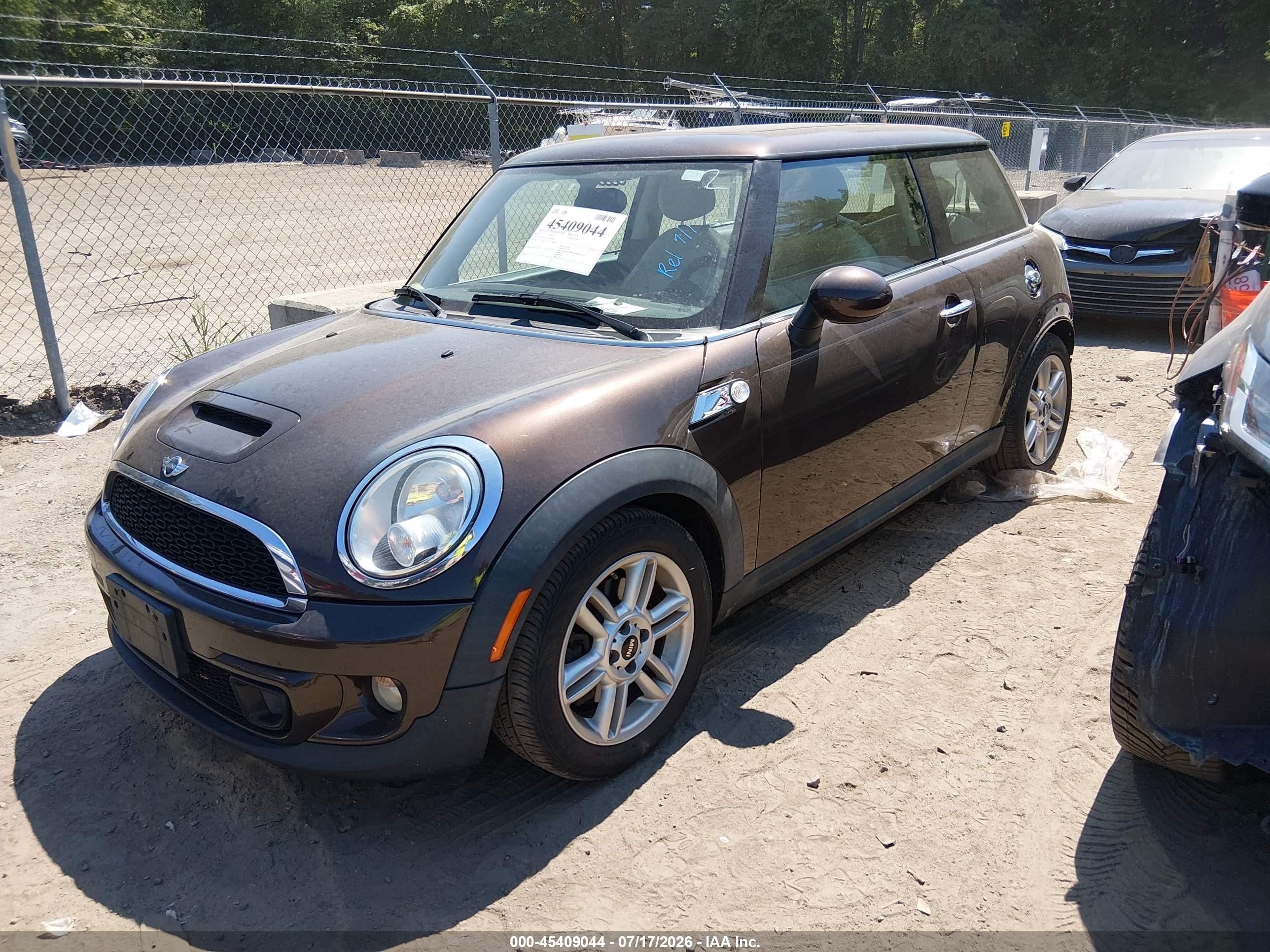 2013 Mini Hardtop Cooper S Brown vin: WMWSV3C57DT388865