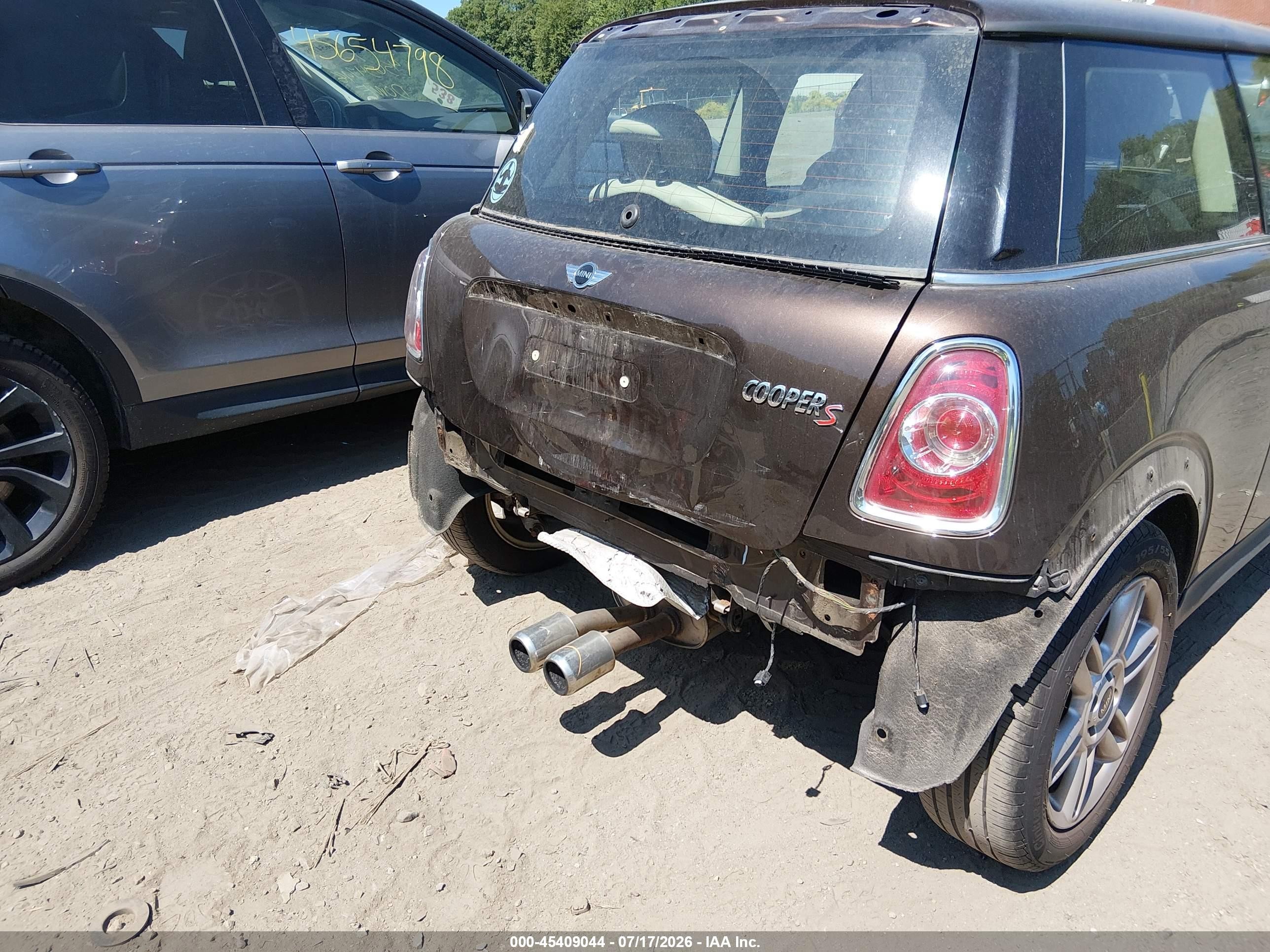 2013 Mini Hardtop Cooper S Brown vin: WMWSV3C57DT388865