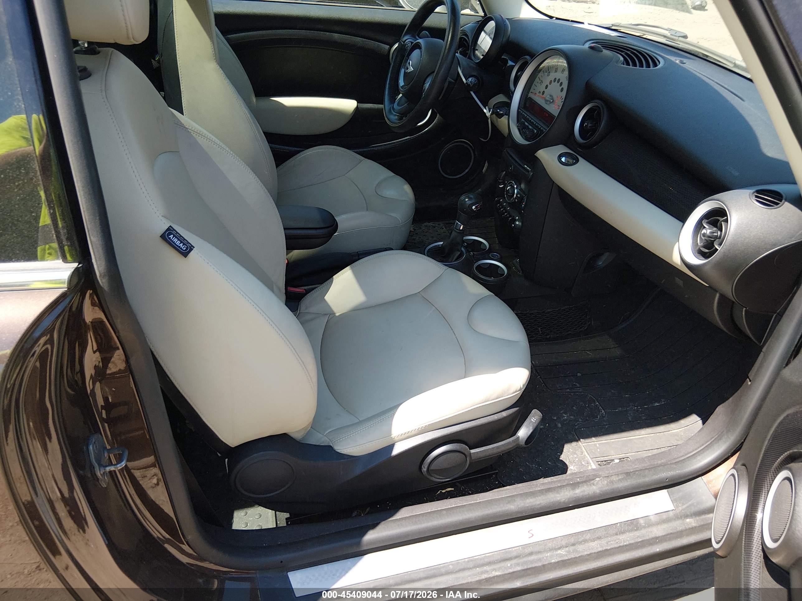 2013 Mini Hardtop Cooper S Brown vin: WMWSV3C57DT388865