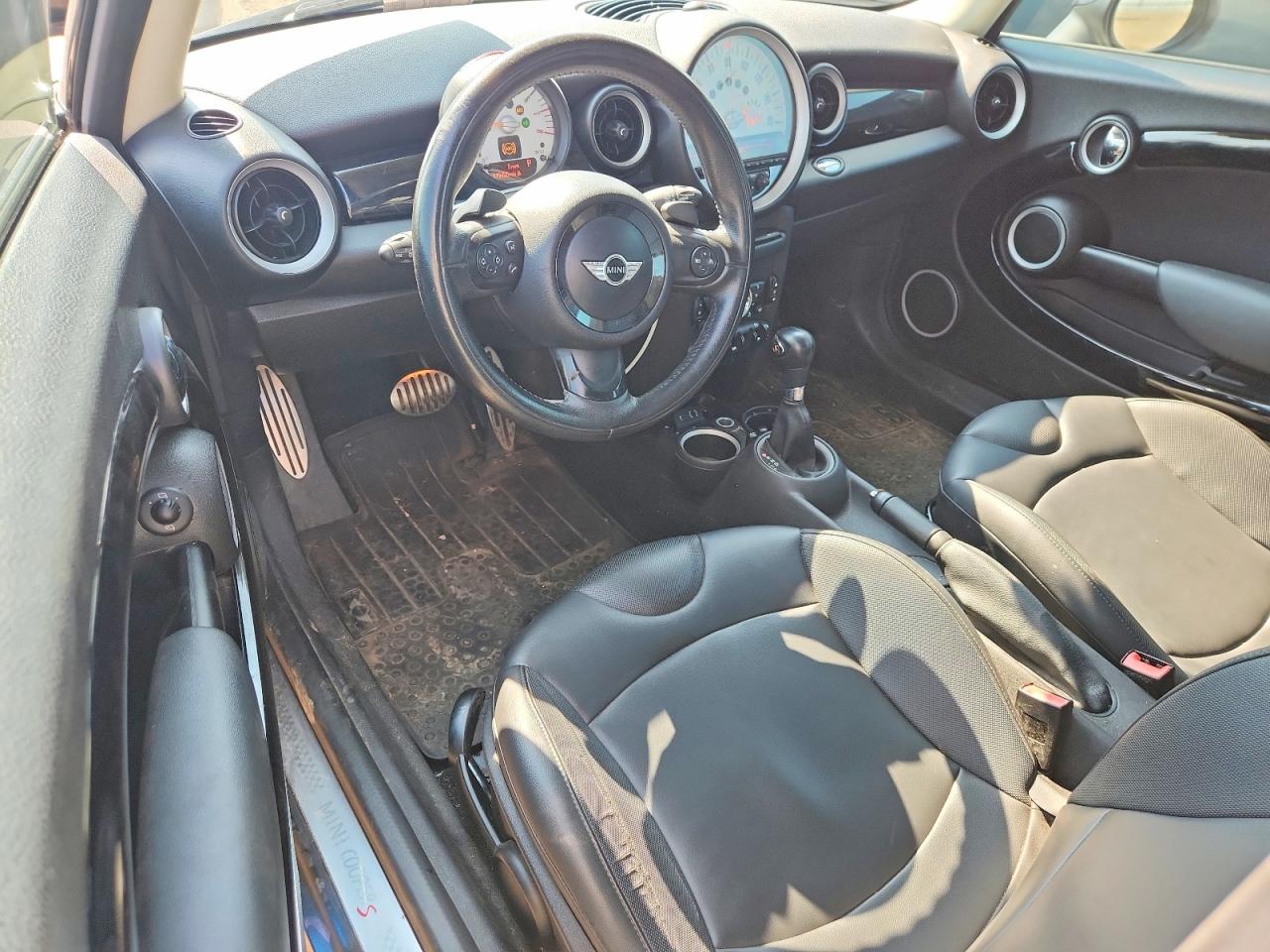 2013 Mini Cooper S Белый vin: WMWSV3C57DT389885