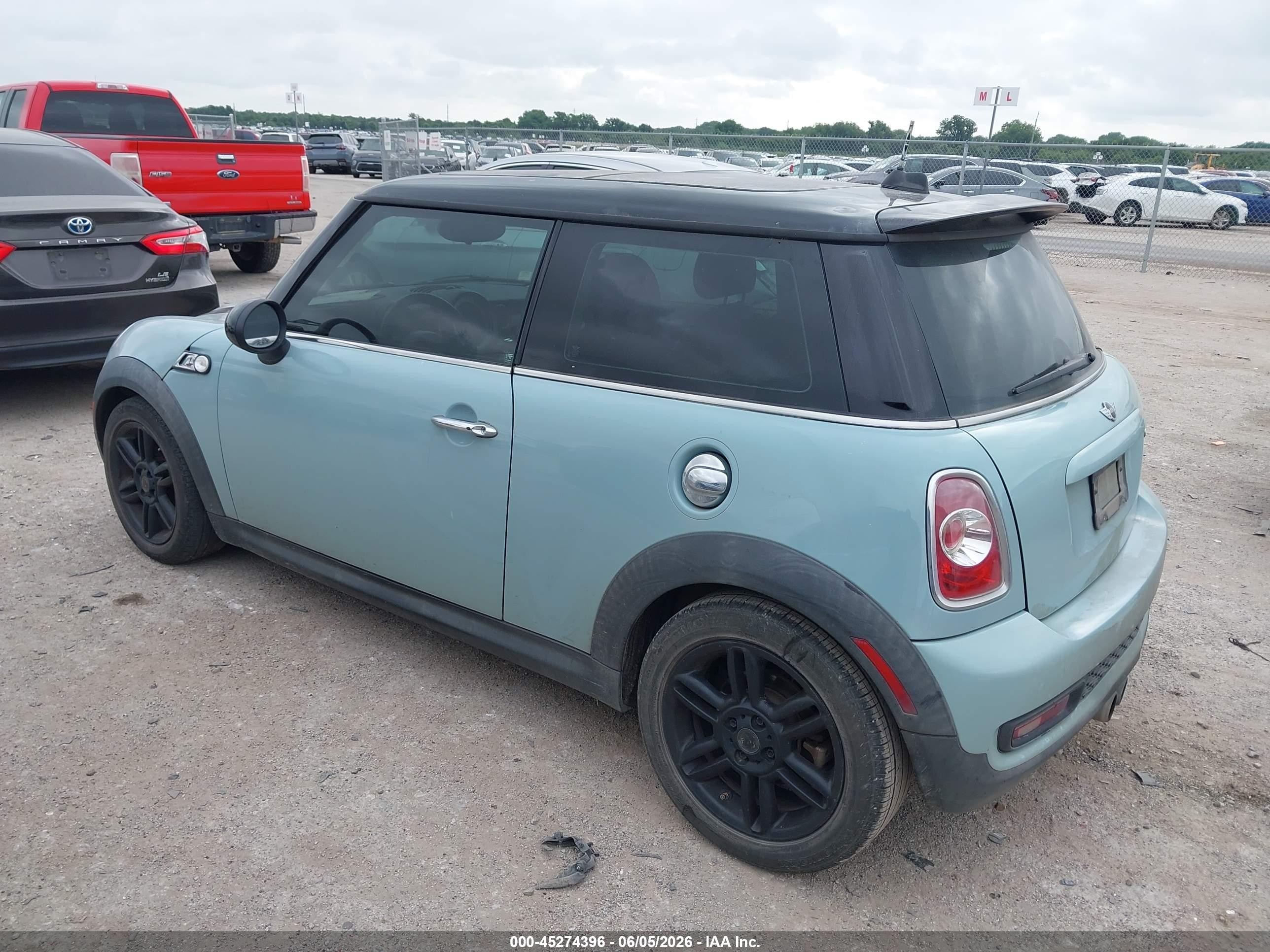 2013 Mini Hardtop Cooper S Blue vin: WMWSV3C57DT390521