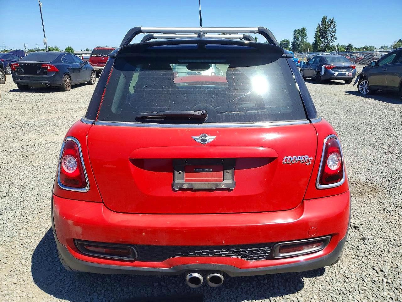 2013 Mini Cooper S Red vin: WMWSV3C57DT478274