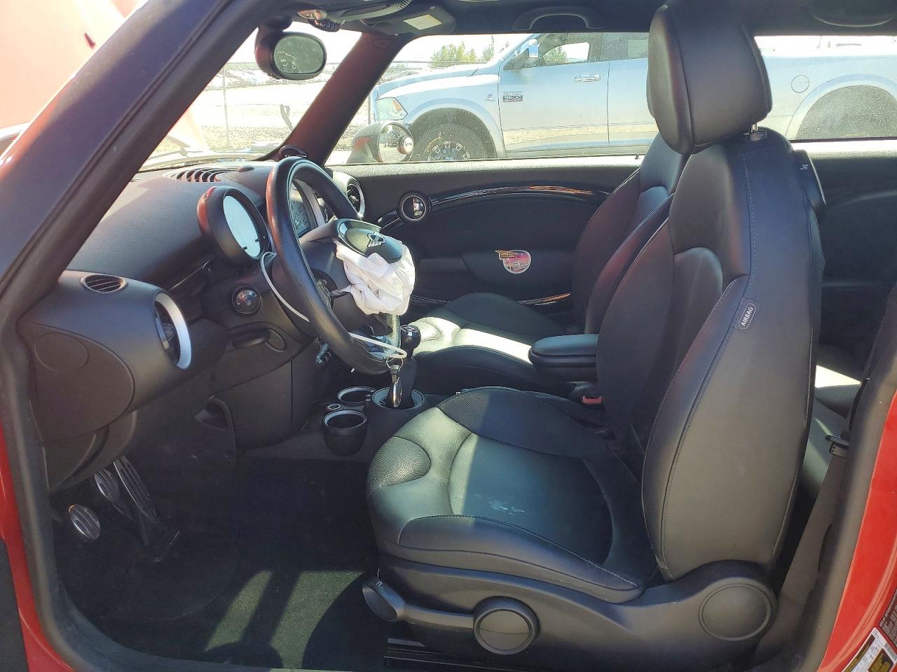 2013 Mini Cooper S Red vin: WMWSV3C57DT478274