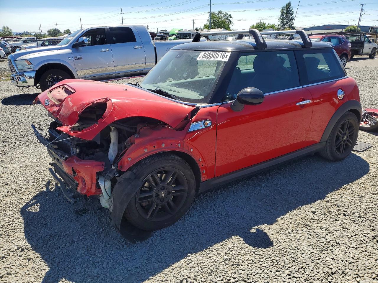 2013 Mini Cooper S Red vin: WMWSV3C57DT478274