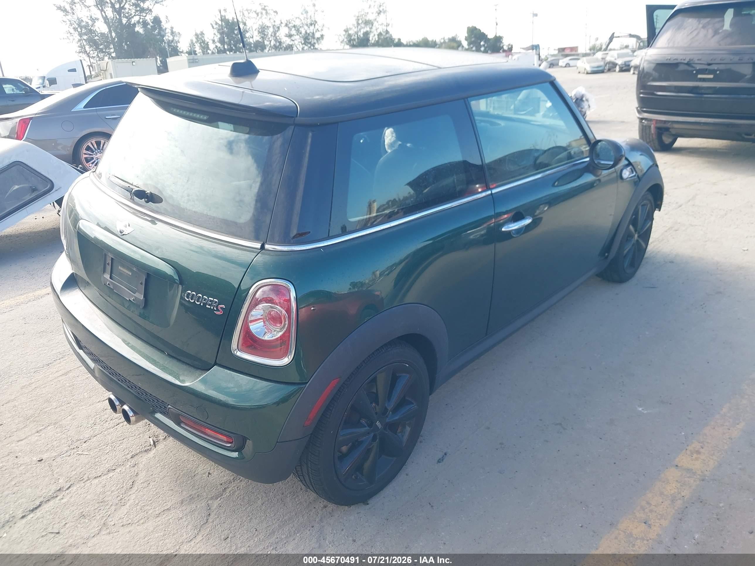 2013 Mini Hardtop Cooper S Green vin: WMWSV3C58DT394545