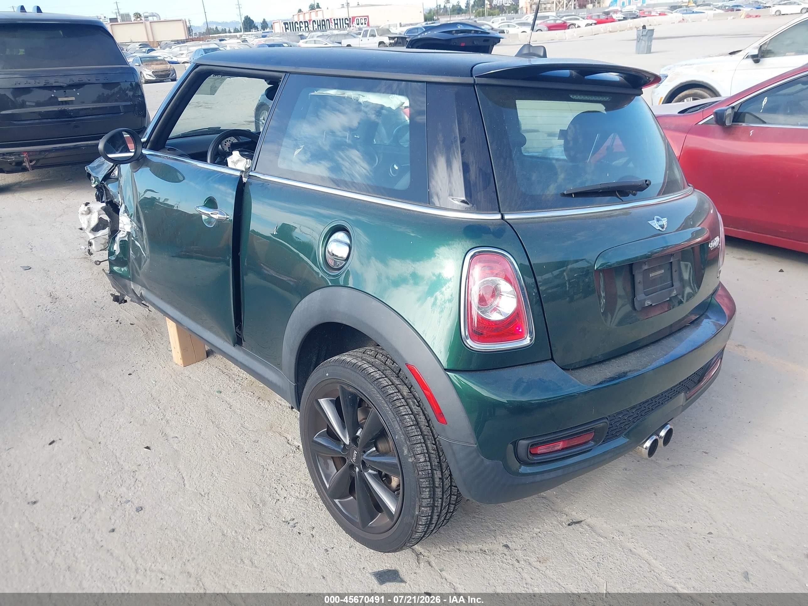 2013 Mini Hardtop Cooper S Green vin: WMWSV3C58DT394545
