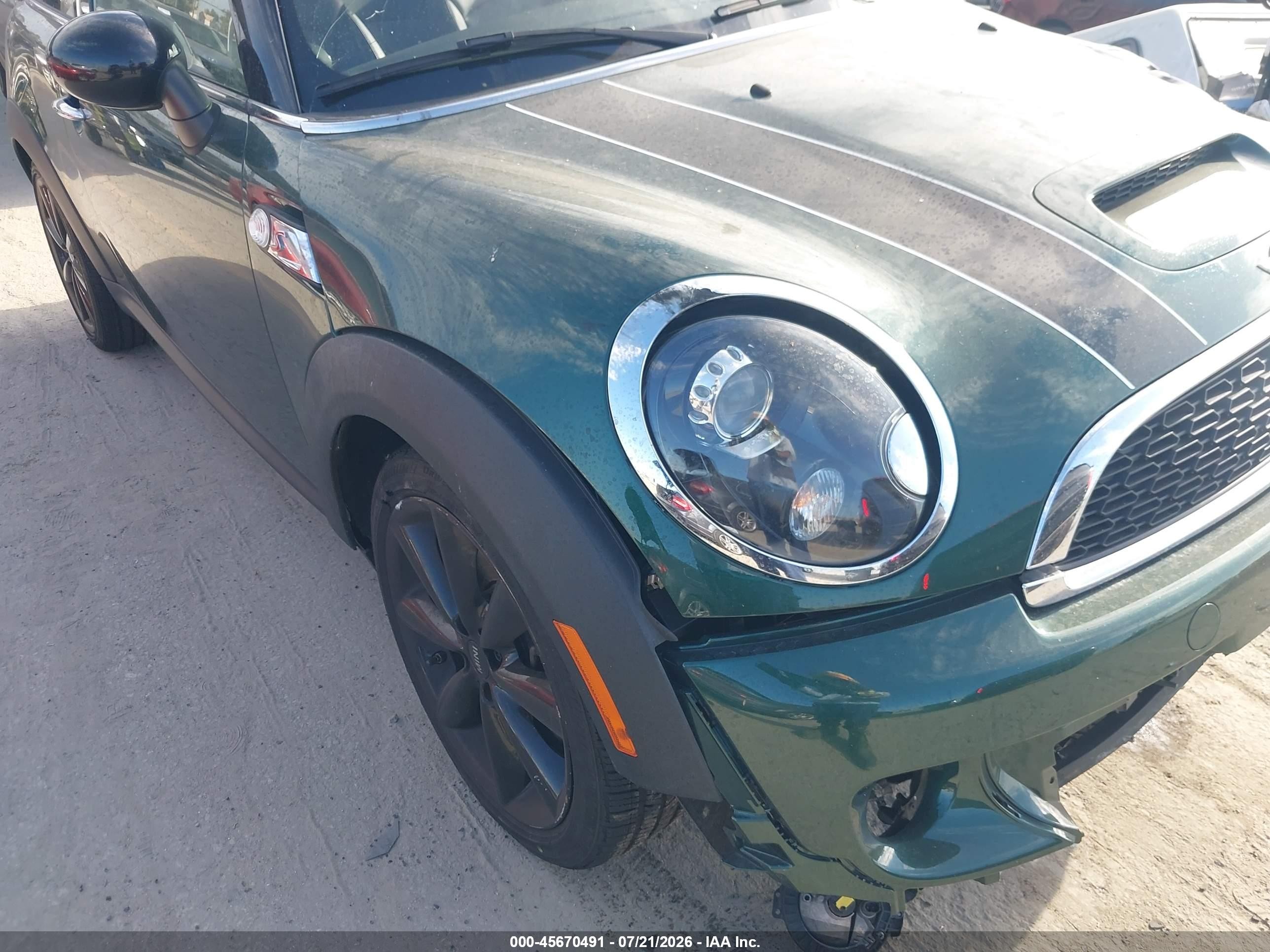 2013 Mini Hardtop Cooper S Green vin: WMWSV3C58DT394545