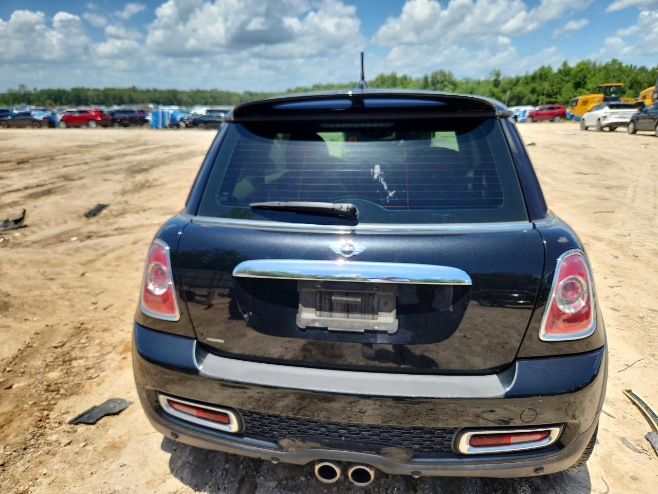 2012 Mini Cooper S Black vin: WMWSV3C59CT386632
