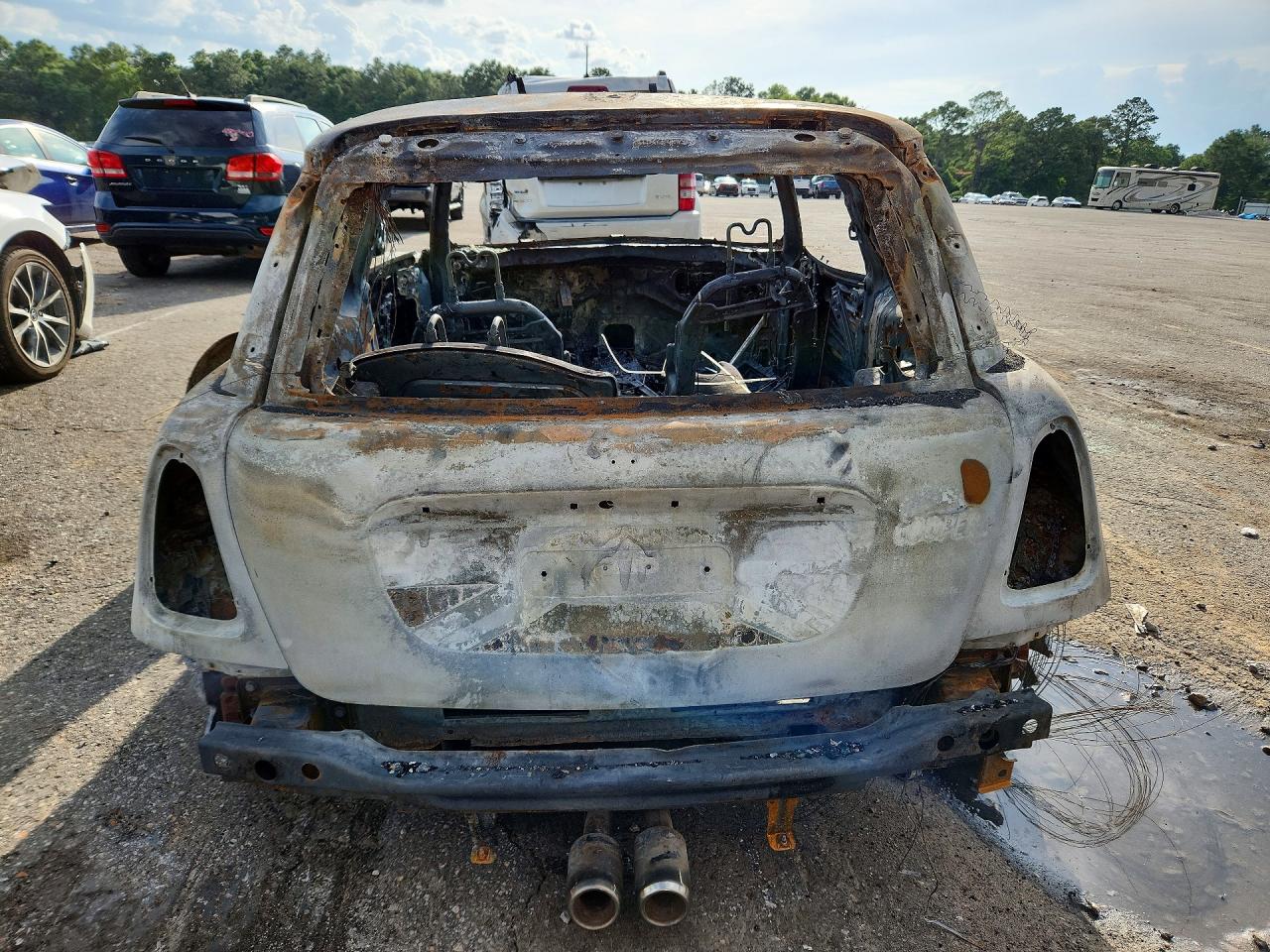 2012 Mini Cooper S Burn vin: WMWSV3C59CTY16627