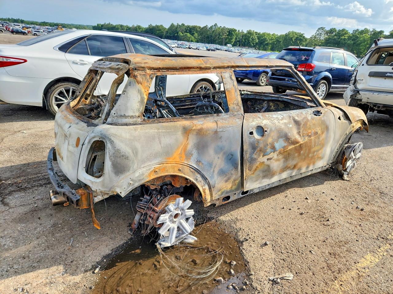 2012 Mini Cooper S Burn vin: WMWSV3C59CTY16627