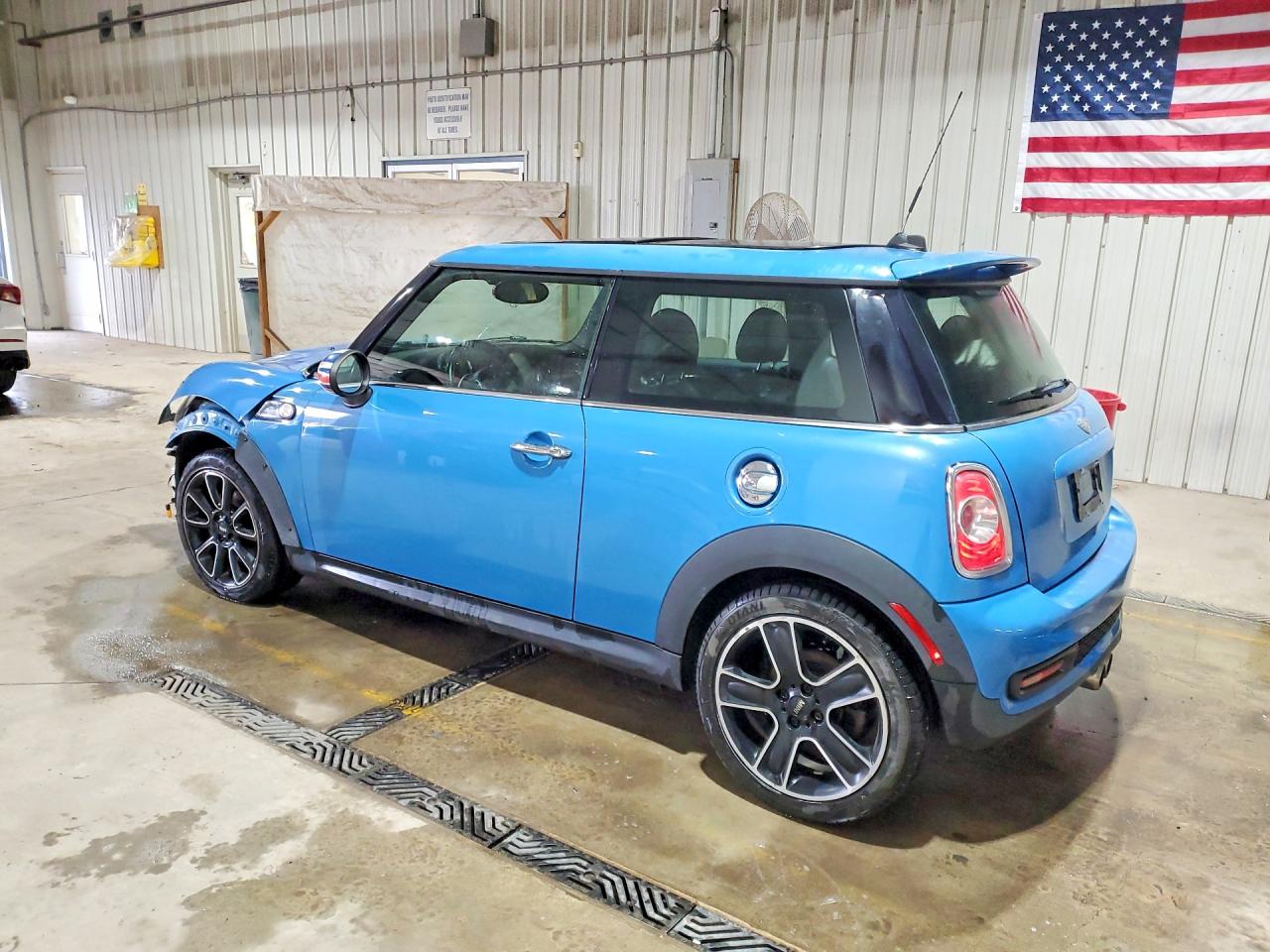 2013 Mini Cooper S Blue vin: WMWSV3C59DT389077