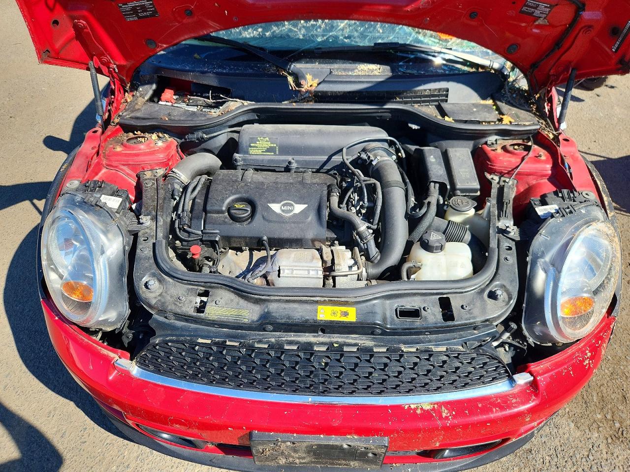2013 Mini Cooper S Red vin: WMWSV3C59DT394862