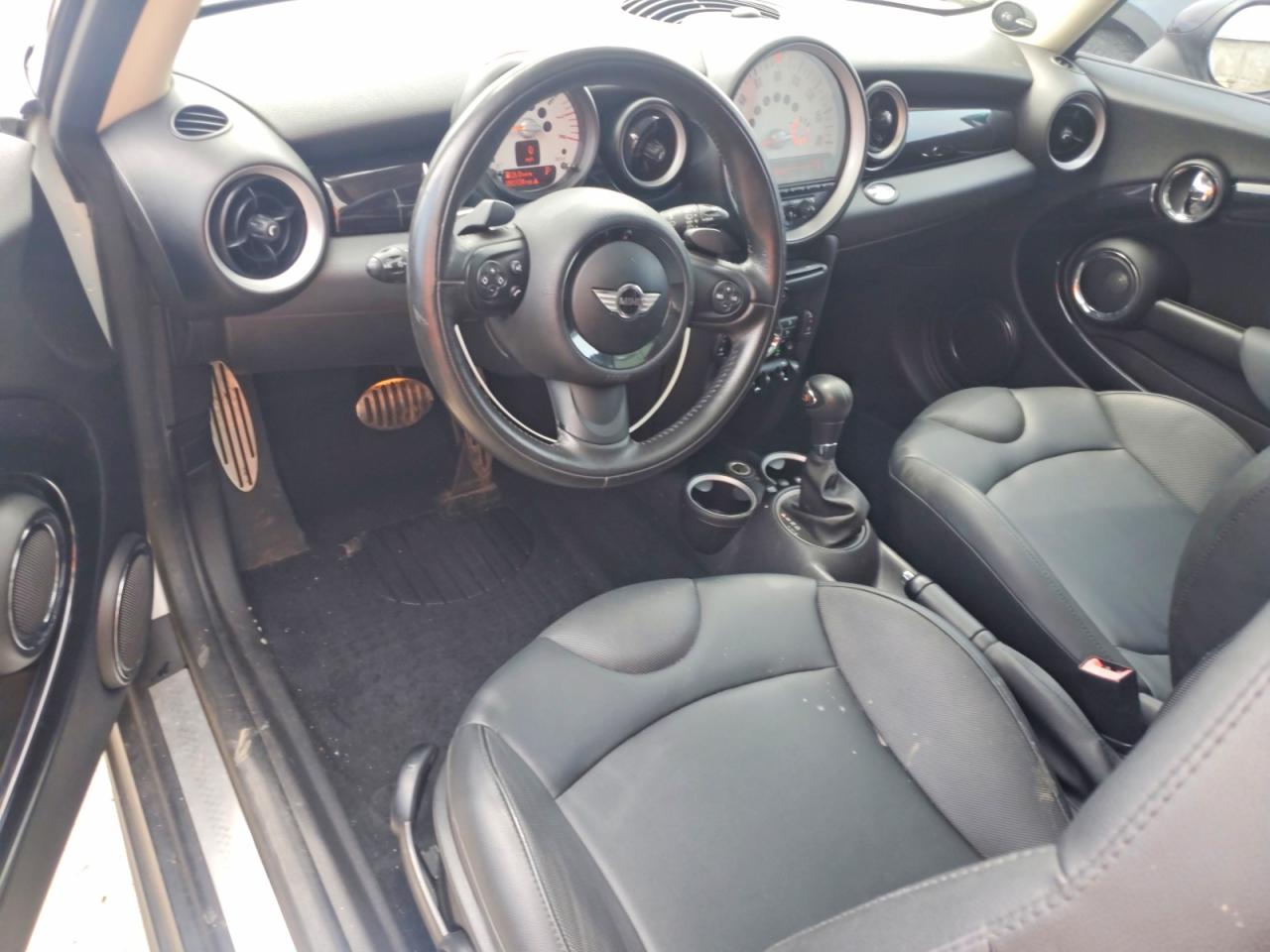 2011 Mini Cooper S Silver vin: WMWSV3C5XBTY12598