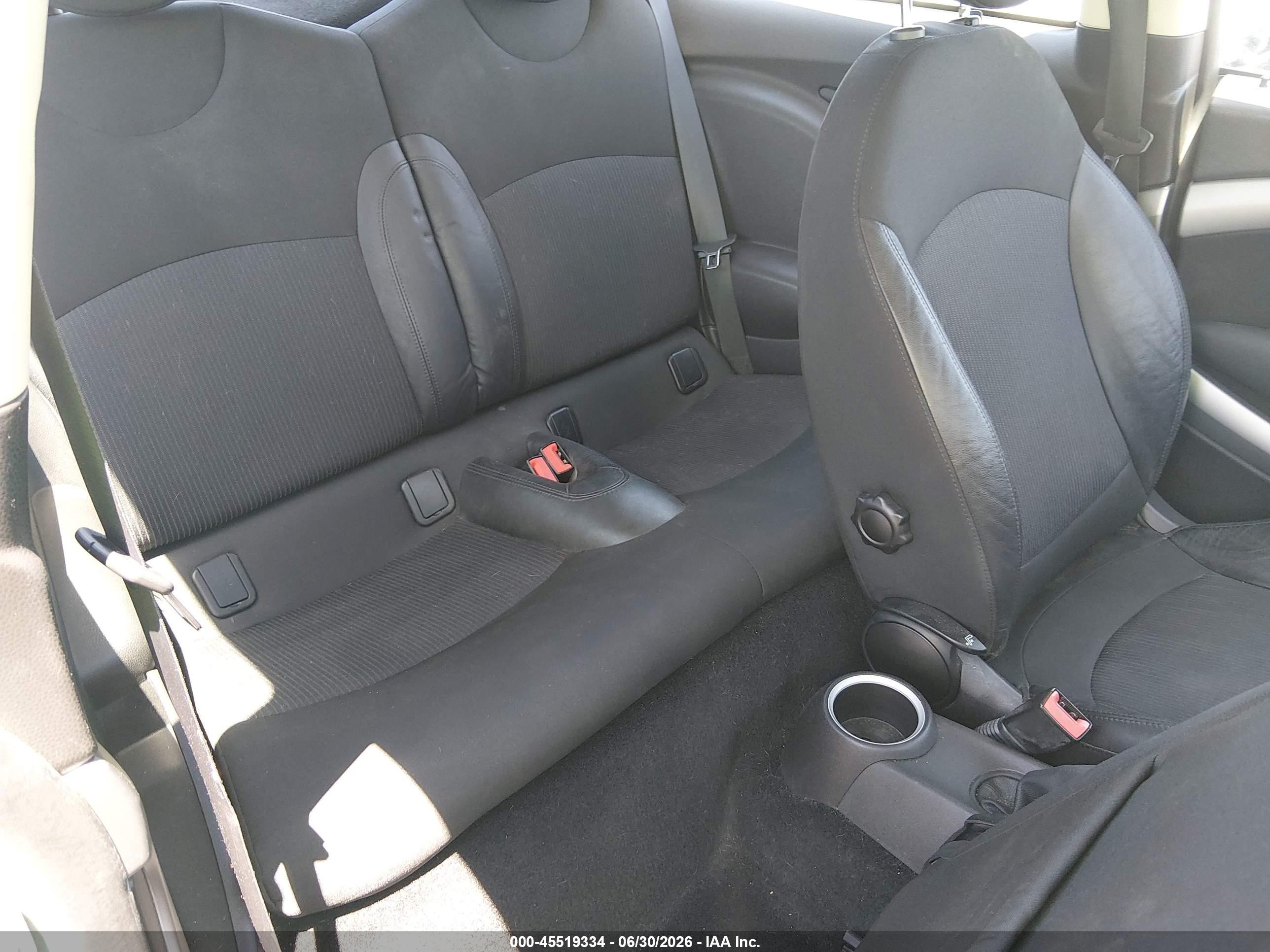 2012 Mini Cooper S   Бирюзовый vin: WMWSV3C5XCTY27345
