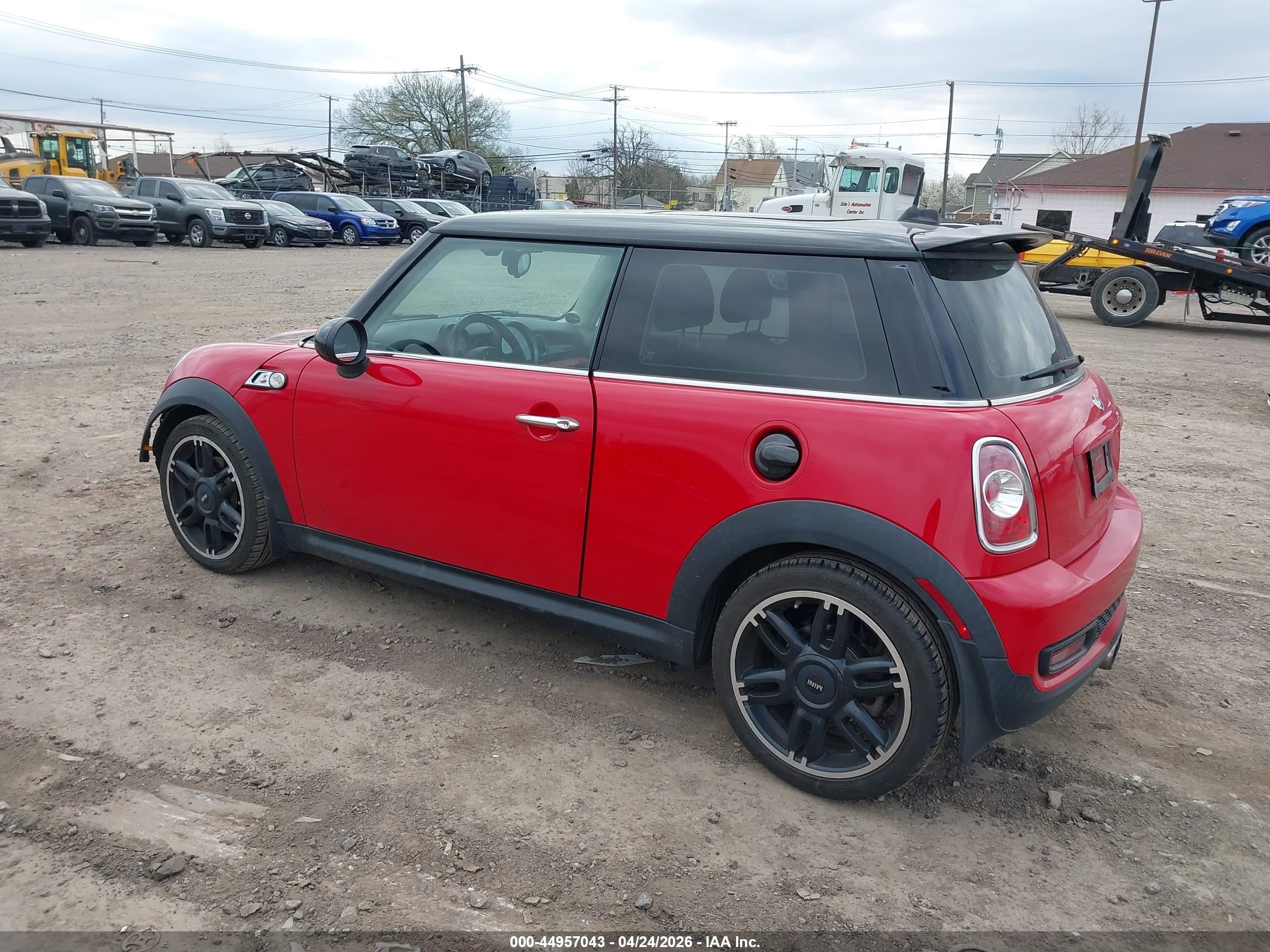 2013 Mini Hardtop Cooper S Red vin: WMWSV3C5XDT479421
