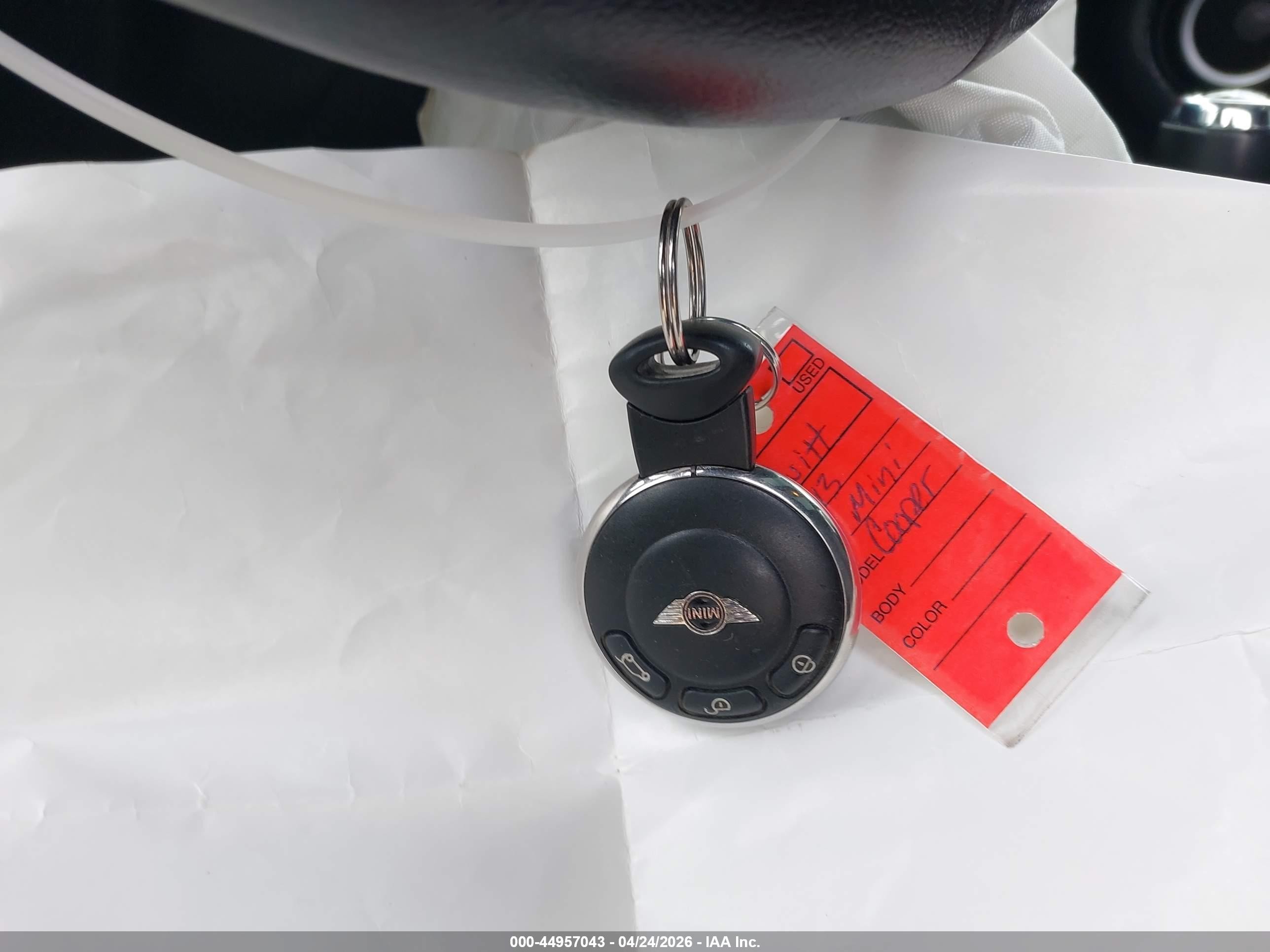 2013 Mini Hardtop Cooper S Red vin: WMWSV3C5XDT479421