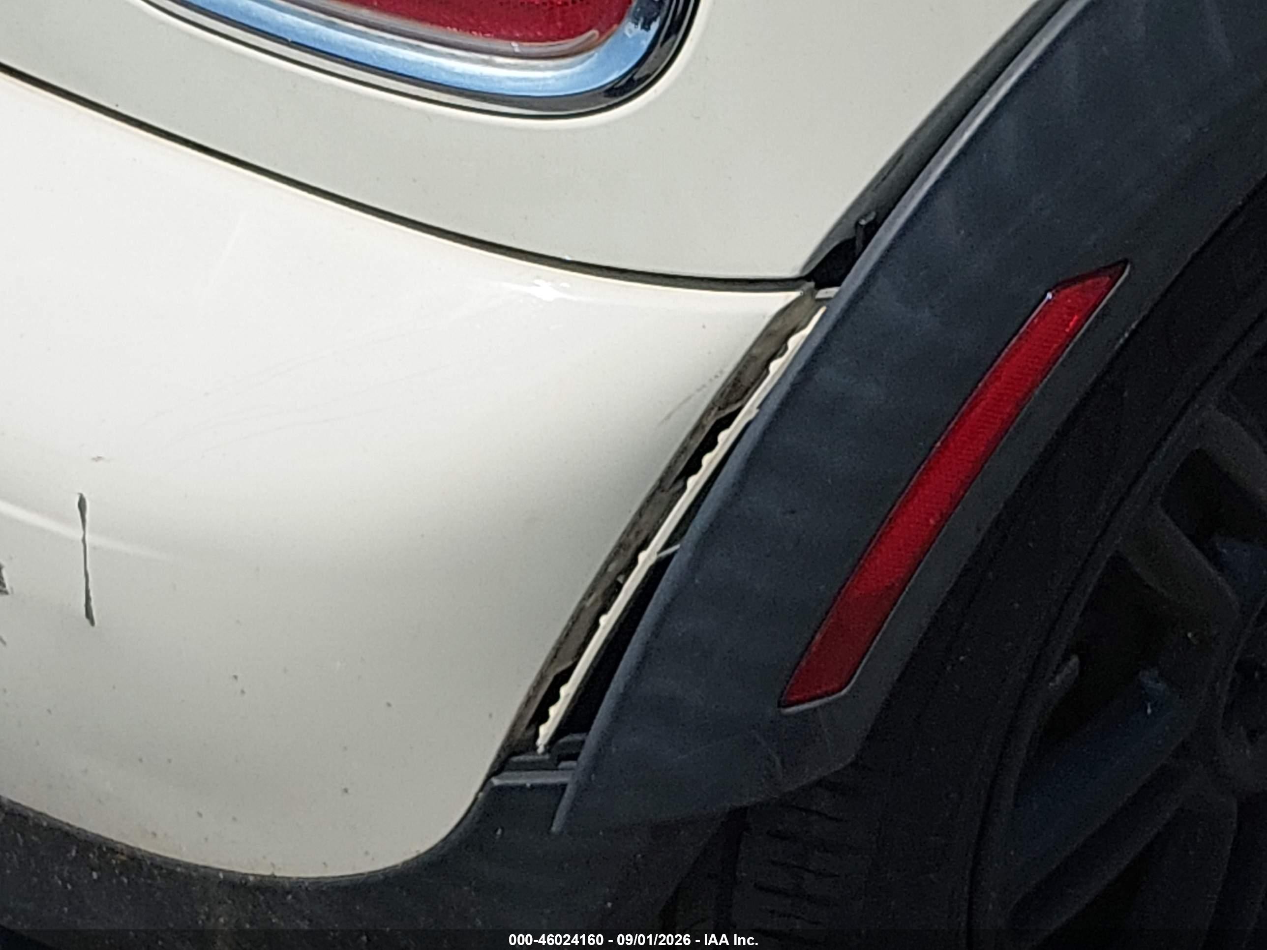 2013 Mini Coupe Cooper Cream vin: WMWSX1C52DT507775