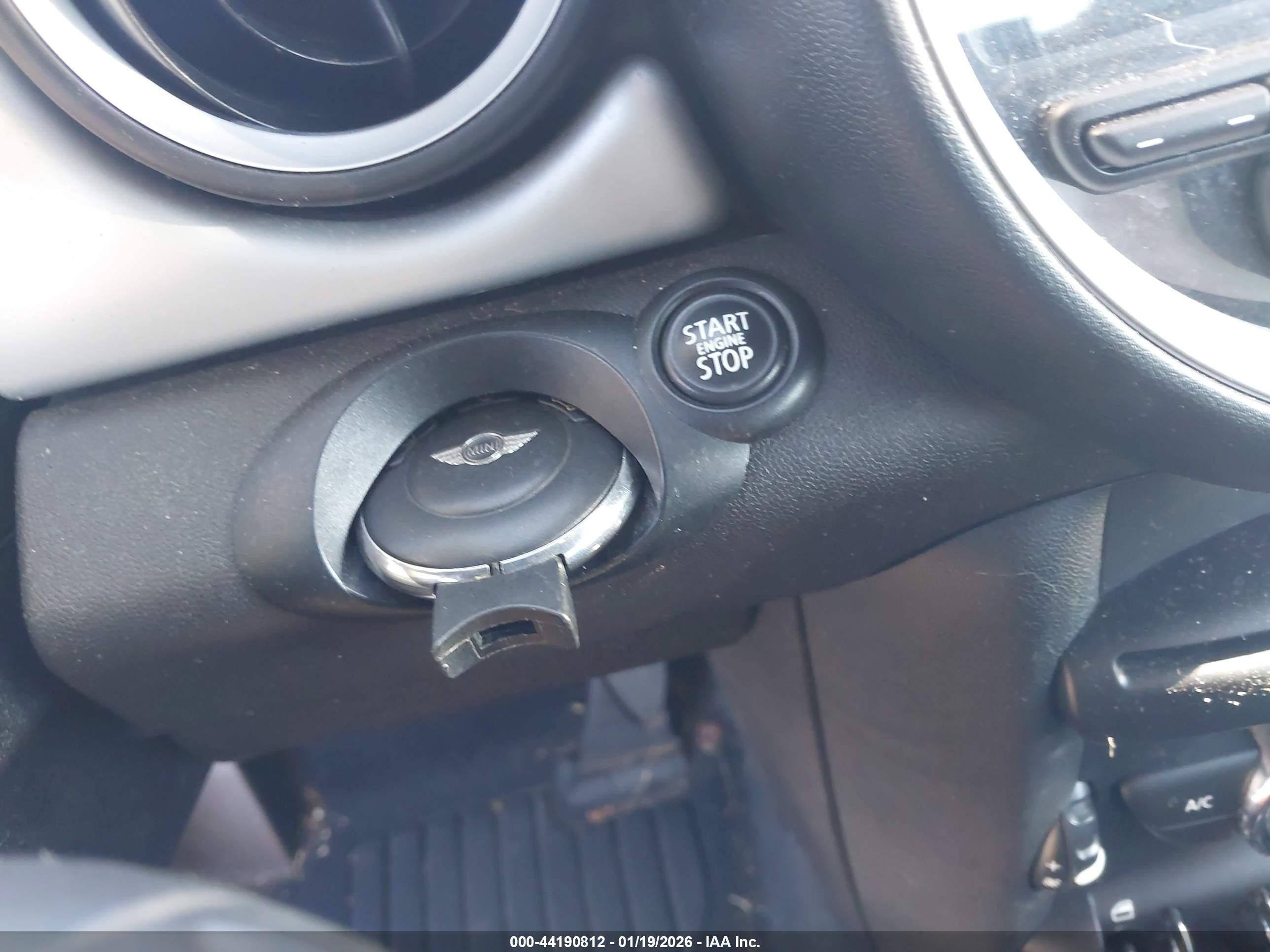 2014 Mini Coupe Cooper Красный vin: WMWSX1C53ET507835