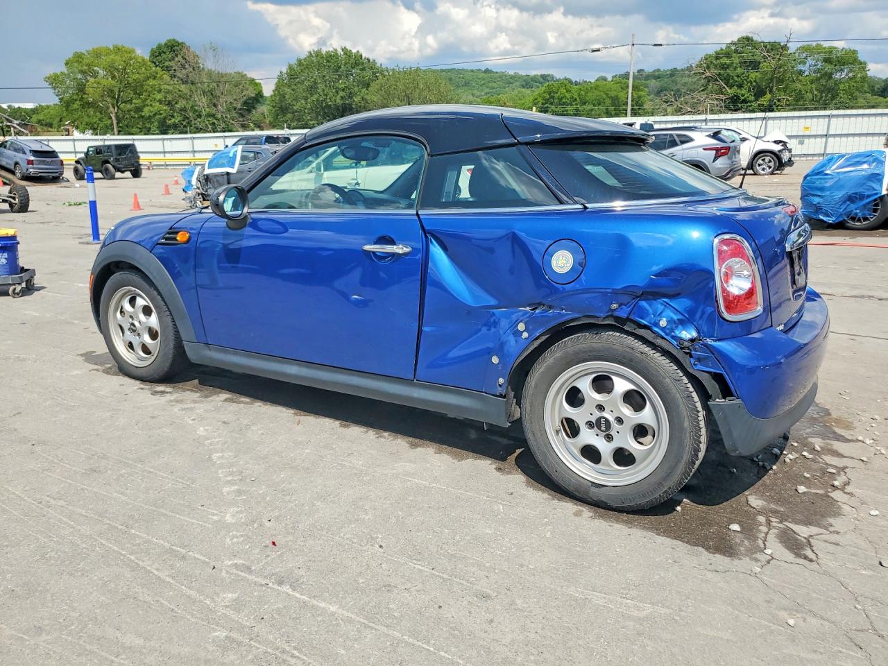 2015 Mini Cooper Coupe Blue vin: WMWSX1C5XFT508210