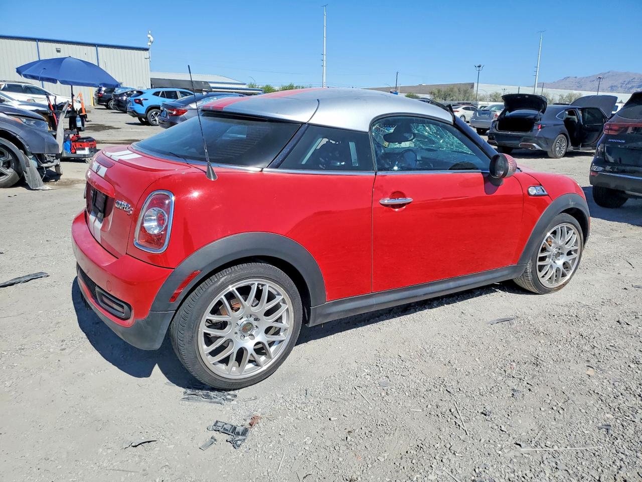 2012 Mini Cooper Coupe S Red vin: WMWSX3C5XCT154678
