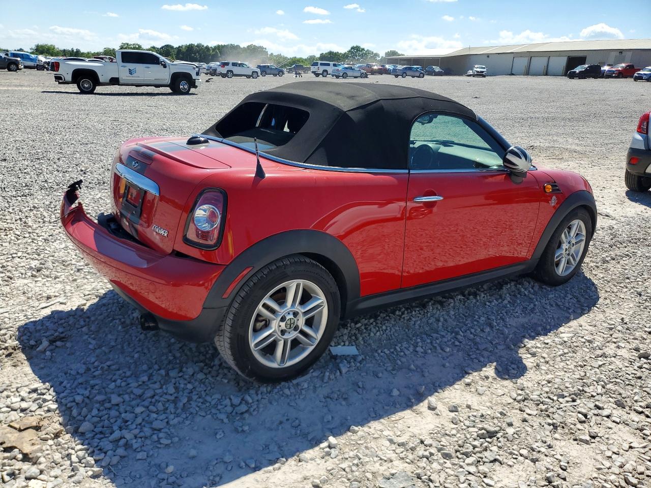 2015 Mini Cooper Roadster Red vin: WMWSY1C53FT626015