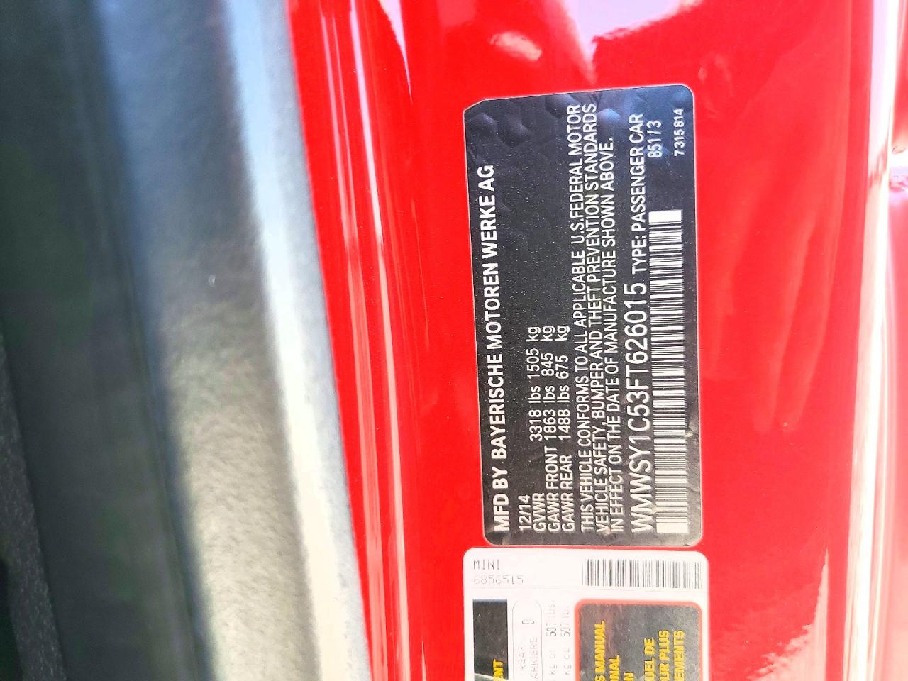 2015 Mini Cooper Roadster Red vin: WMWSY1C53FT626015