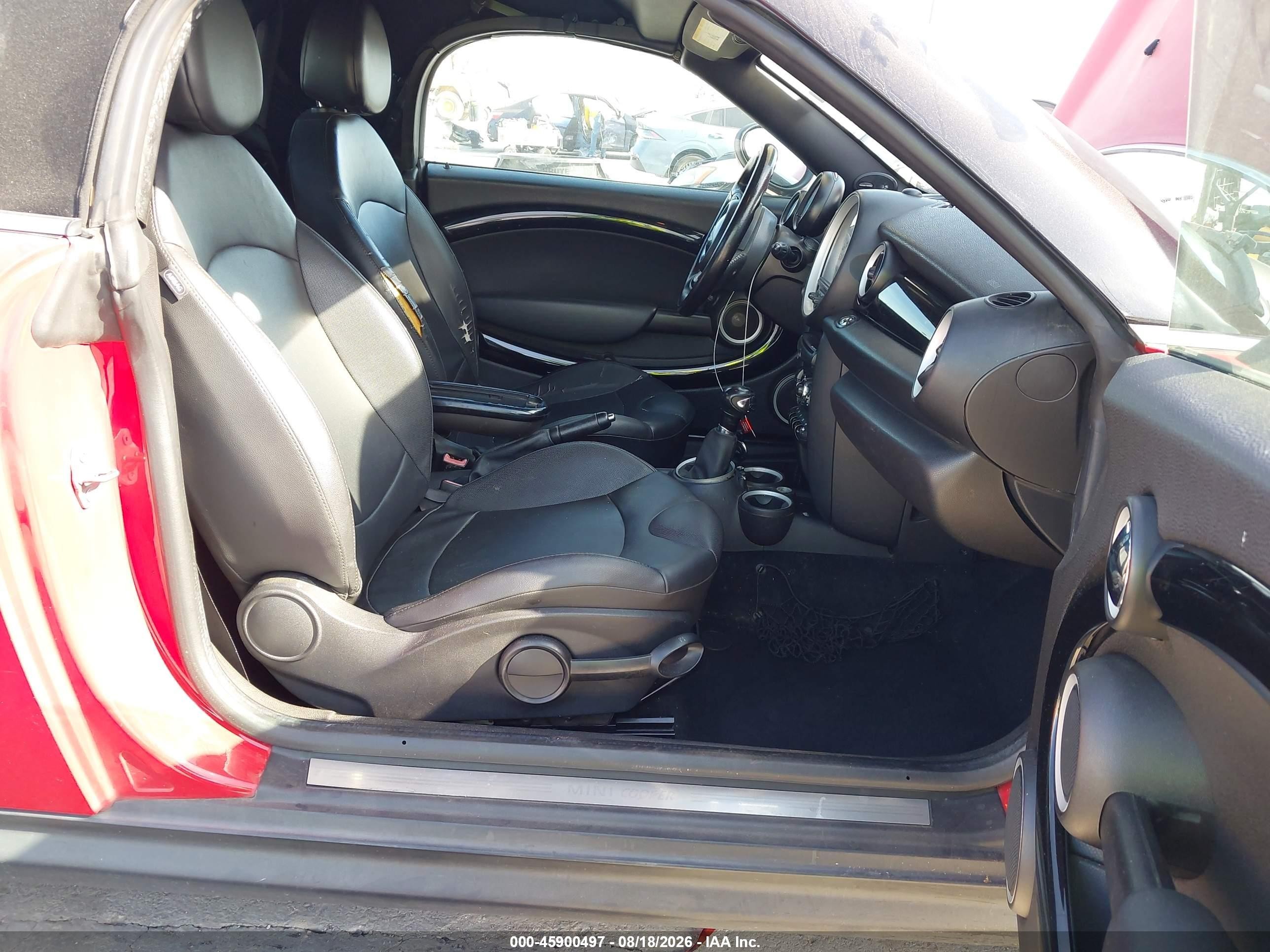 2012 Mini Cooper   Red vin: WMWSY1C54CT311560