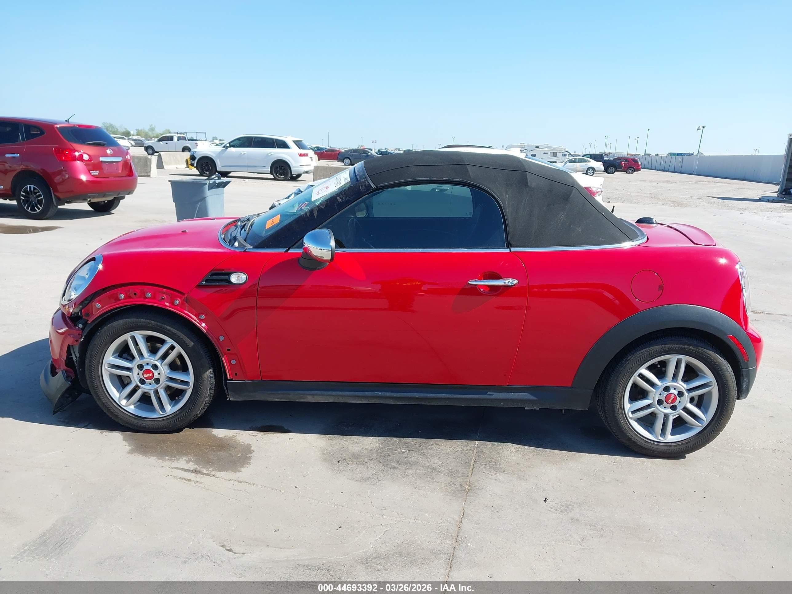 2015 Mini Roadster Cooper Черный vin: WMWSY1C54FT719724