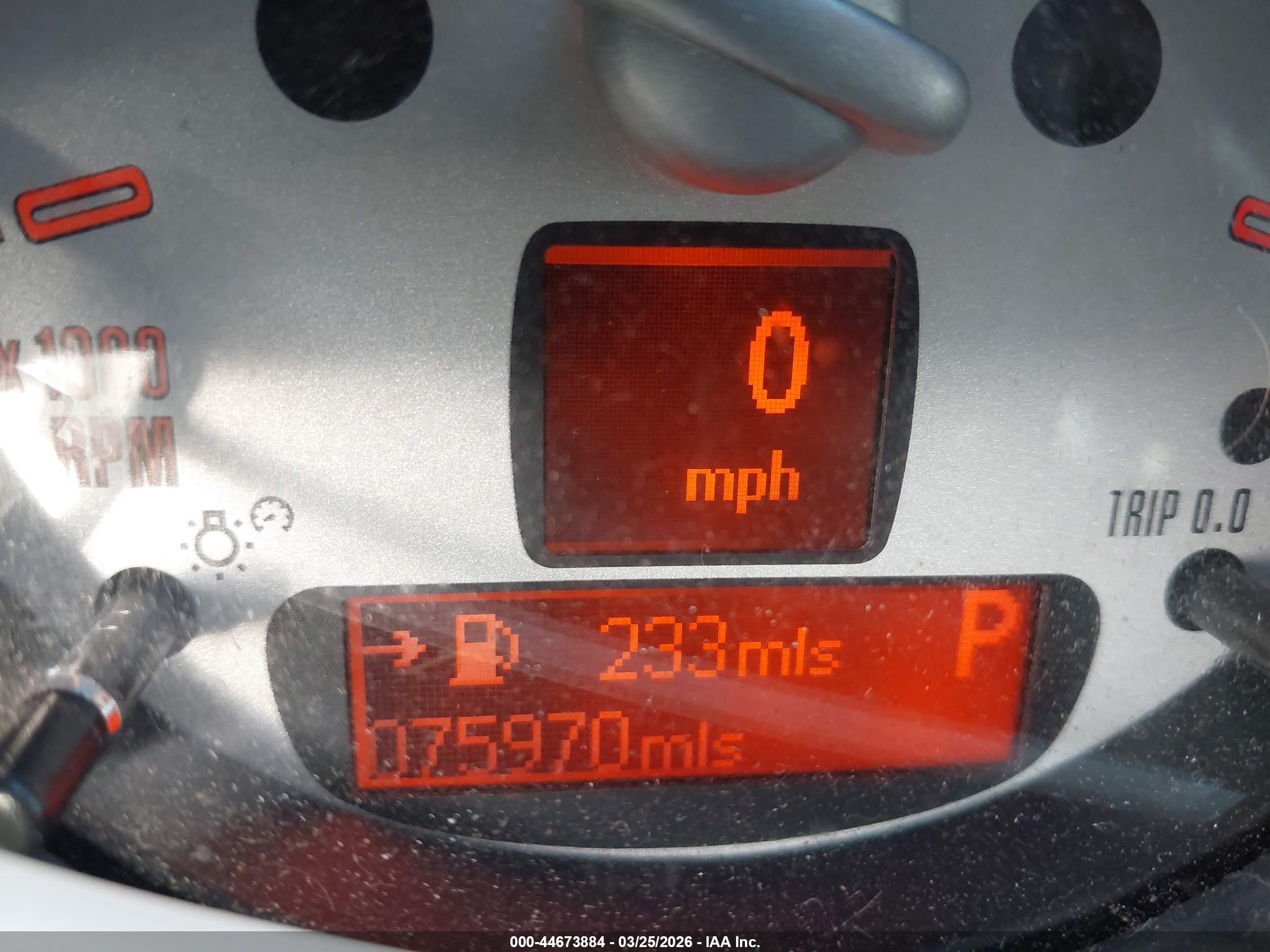 2014 Mini Roadster Cooper Red vin: WMWSY1C59ET625823