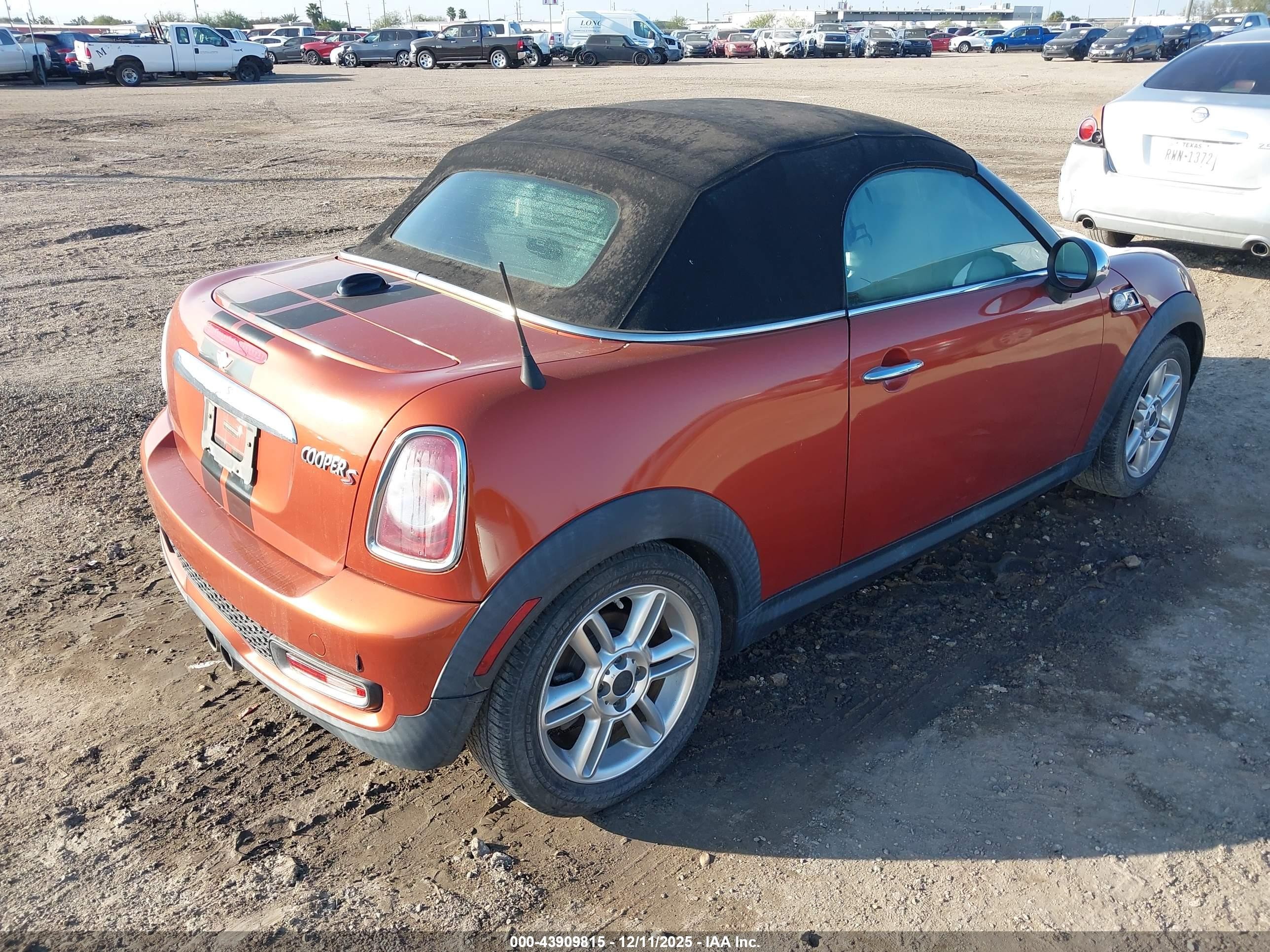 2013 Mini Roadster Cooper S Оранжевый vin: WMWSY3C50DT565845