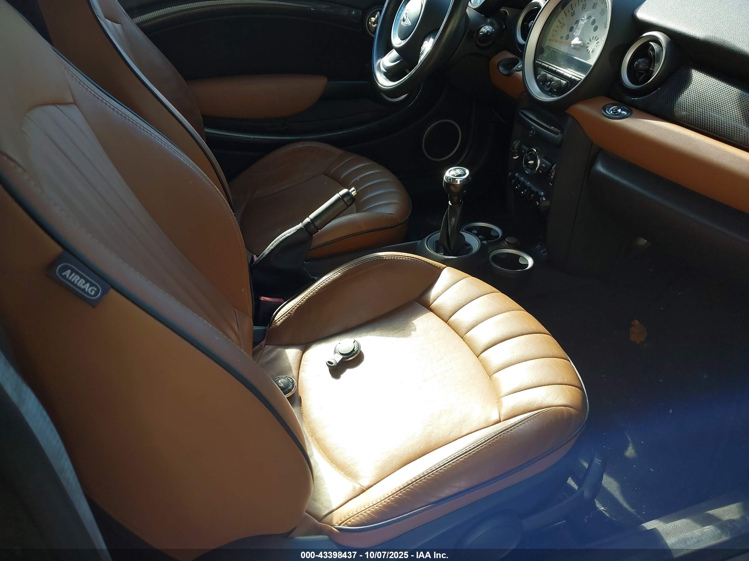 2013 Mini Roadster Cooper S Зеленый vin: WMWSY3C51DT565871