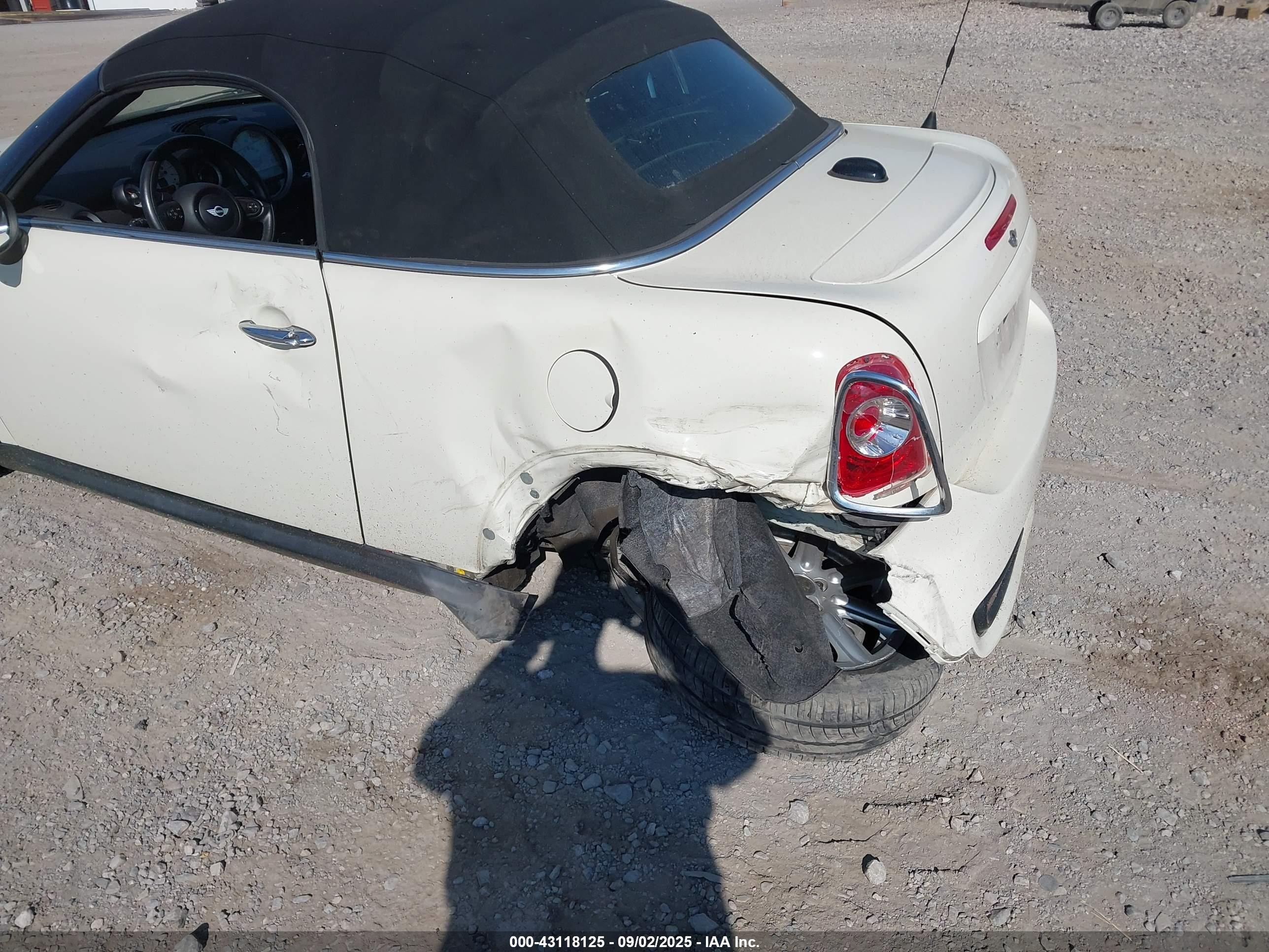 2013 Mini Roadster Cooper S White vin: WMWSY3C54DT594314