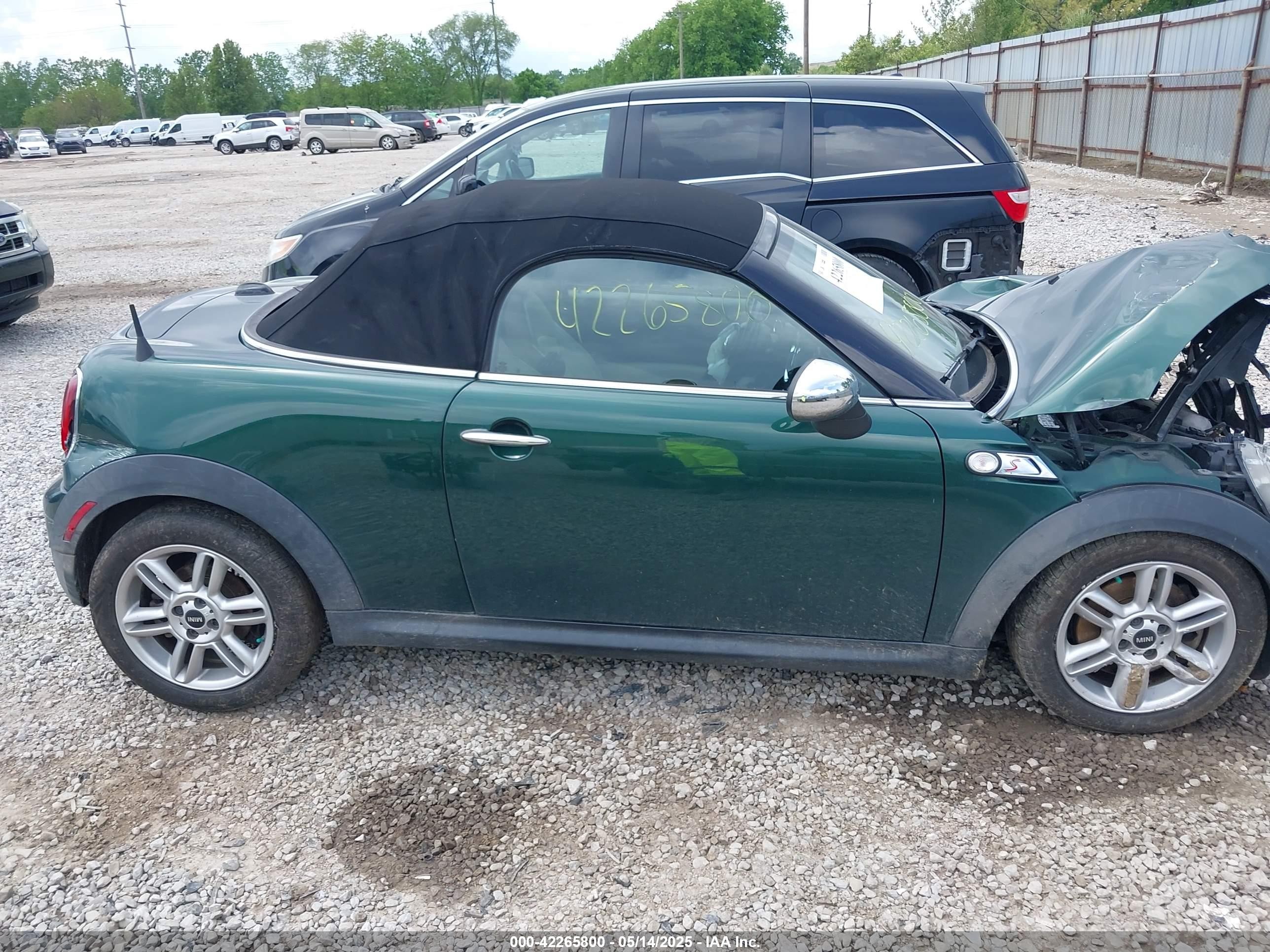 2013 Mini Roadster Cooper S Green vin: WMWSY3C55DT566134