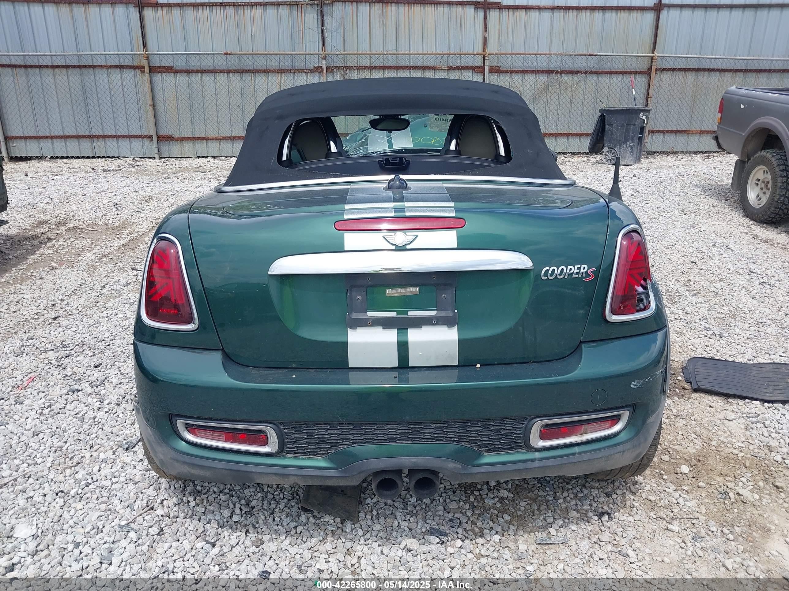 2013 Mini Roadster Cooper S Green vin: WMWSY3C55DT566134