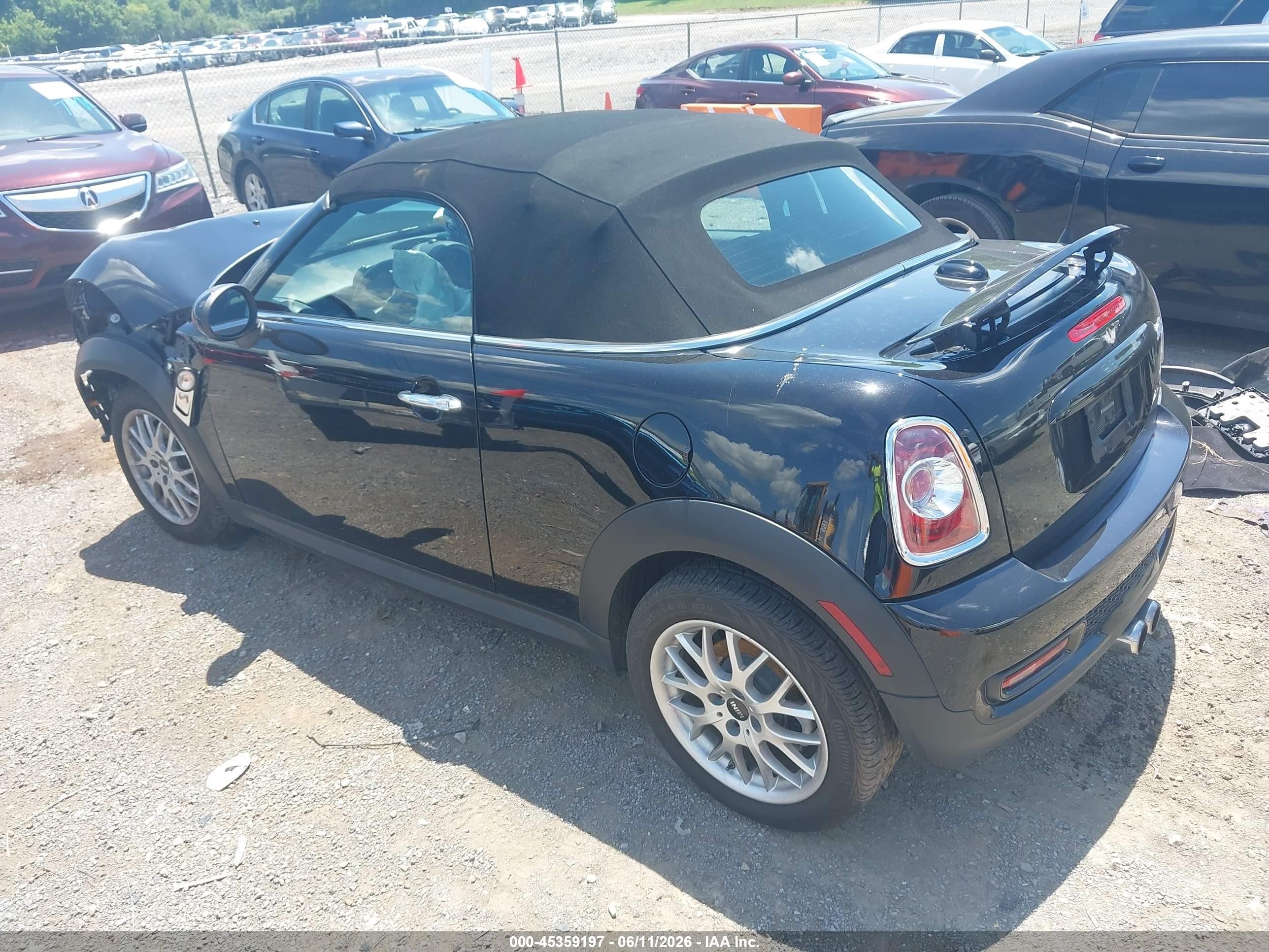 2015 Mini Roadster Cooper S Black vin: WMWSY3C56FT595368