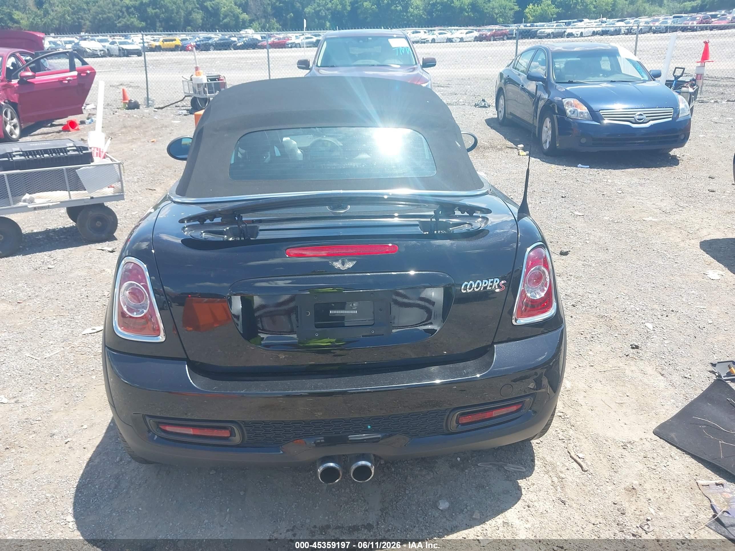2015 Mini Roadster Cooper S Black vin: WMWSY3C56FT595368