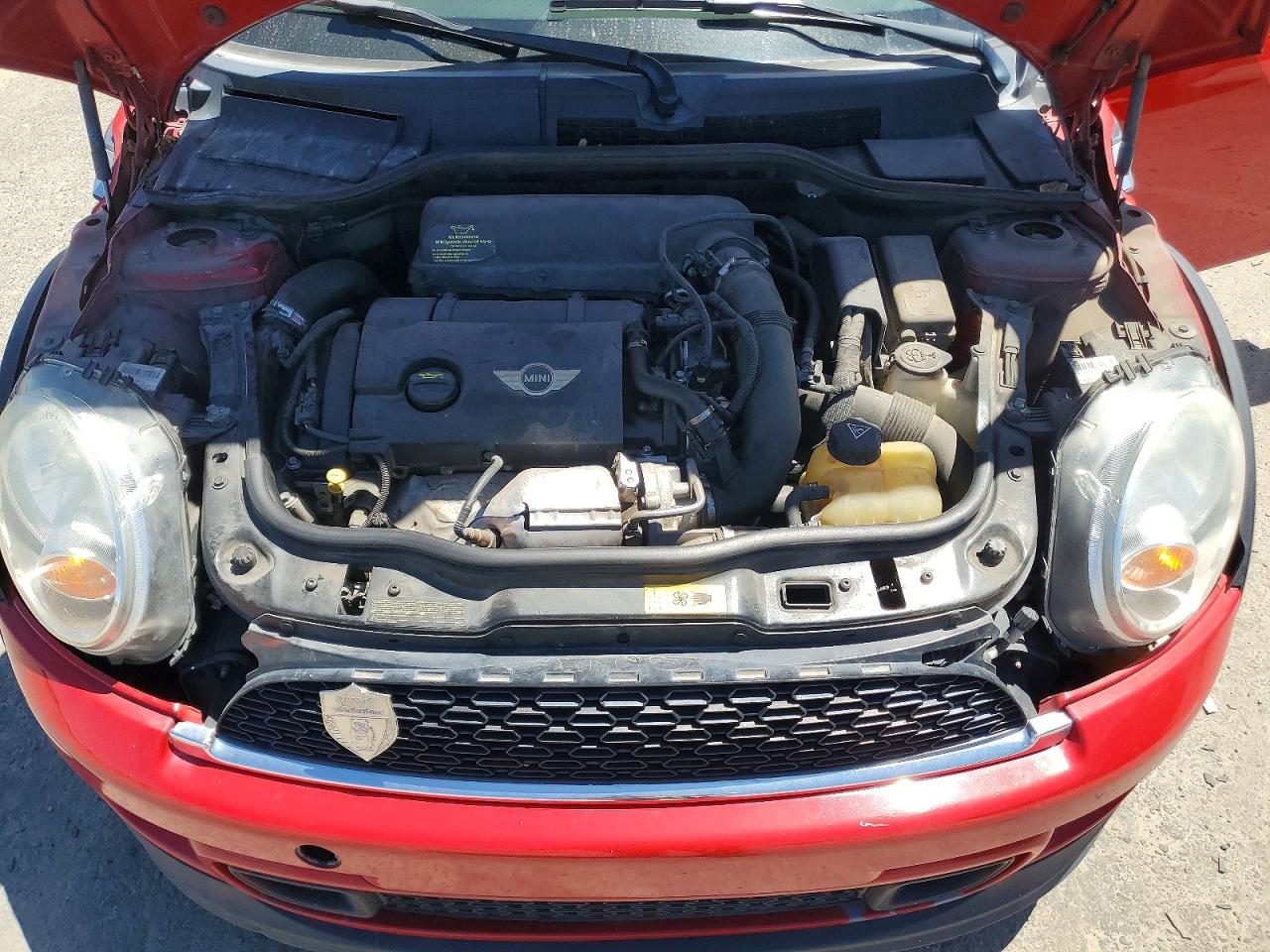 2012 Mini Cooper Roadster S Red vin: WMWSY3C59CT144253