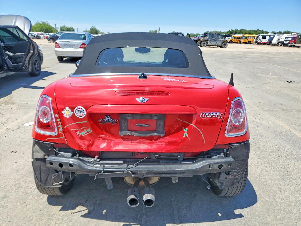 2012 Mini Cooper Roadster S Red vin: WMWSY3C59CT144253