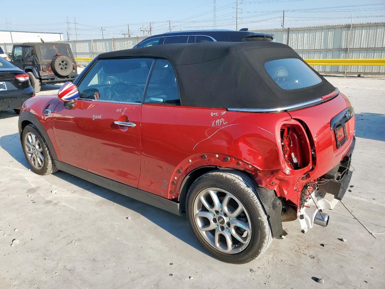 2018 Mini Cooper Красный vin: WMWWG5C50J3D00728